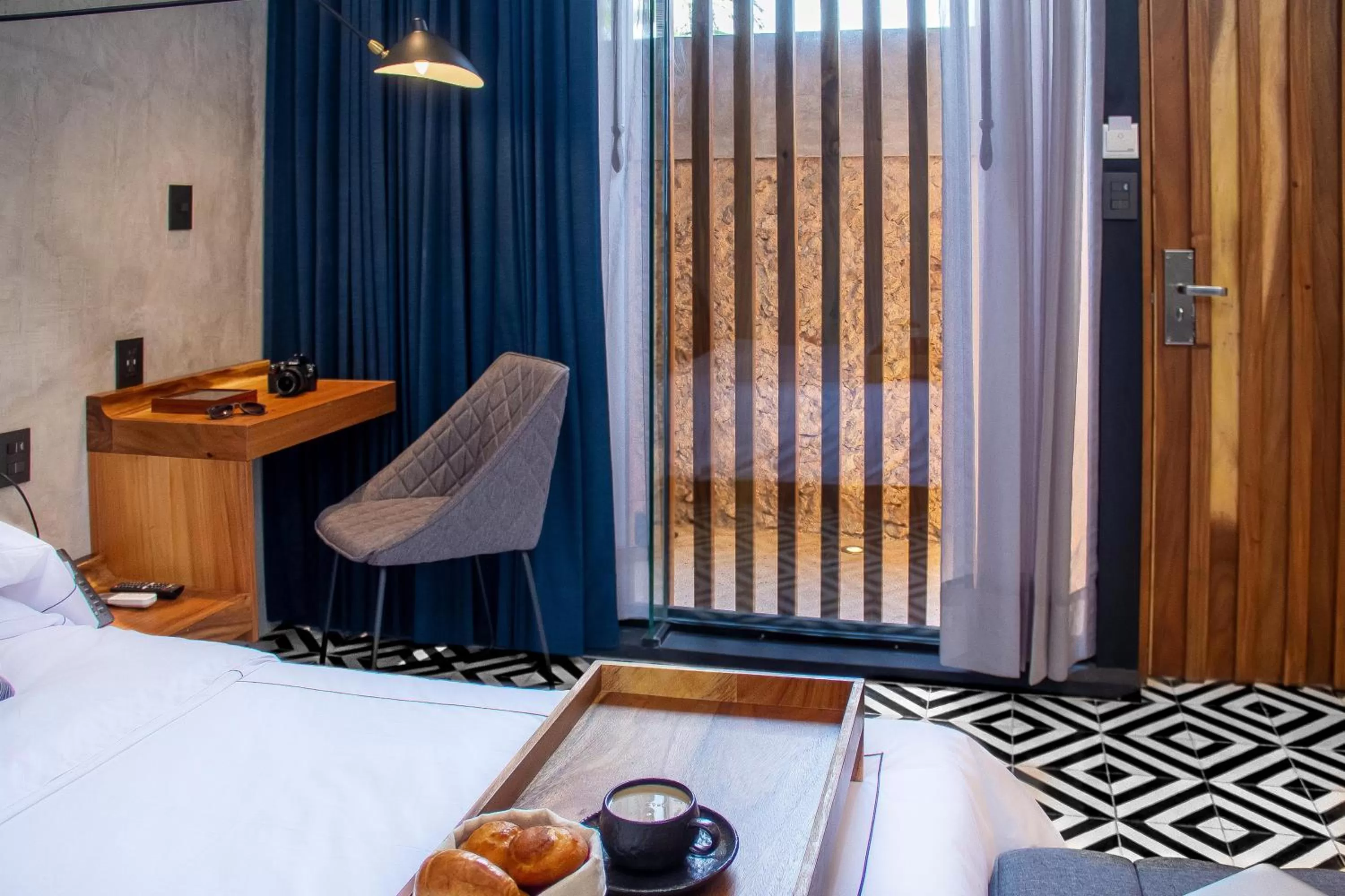 Bedroom, Bed in Diez Diez Collection