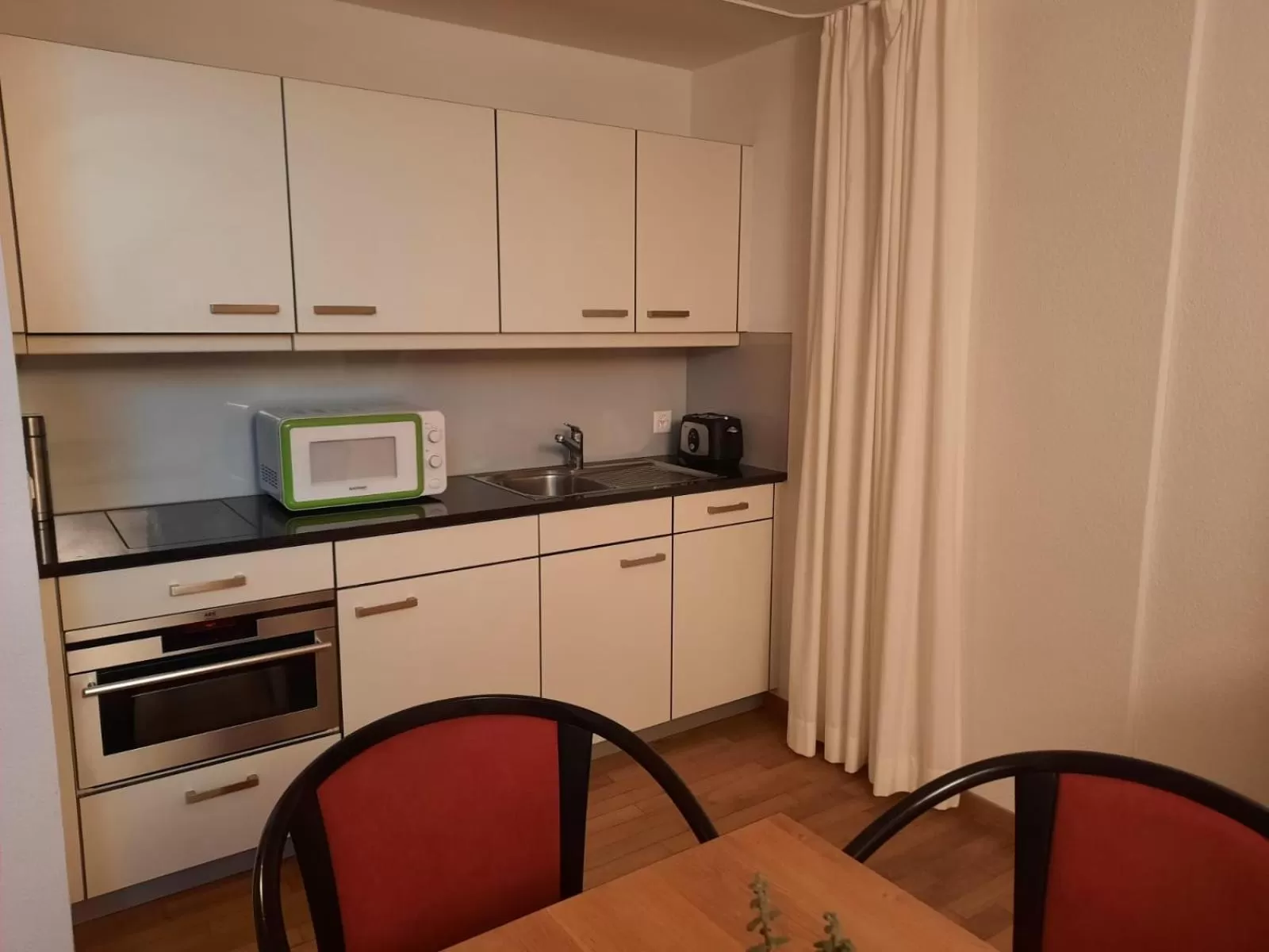 Kitchen or kitchenette in Hotel Krone