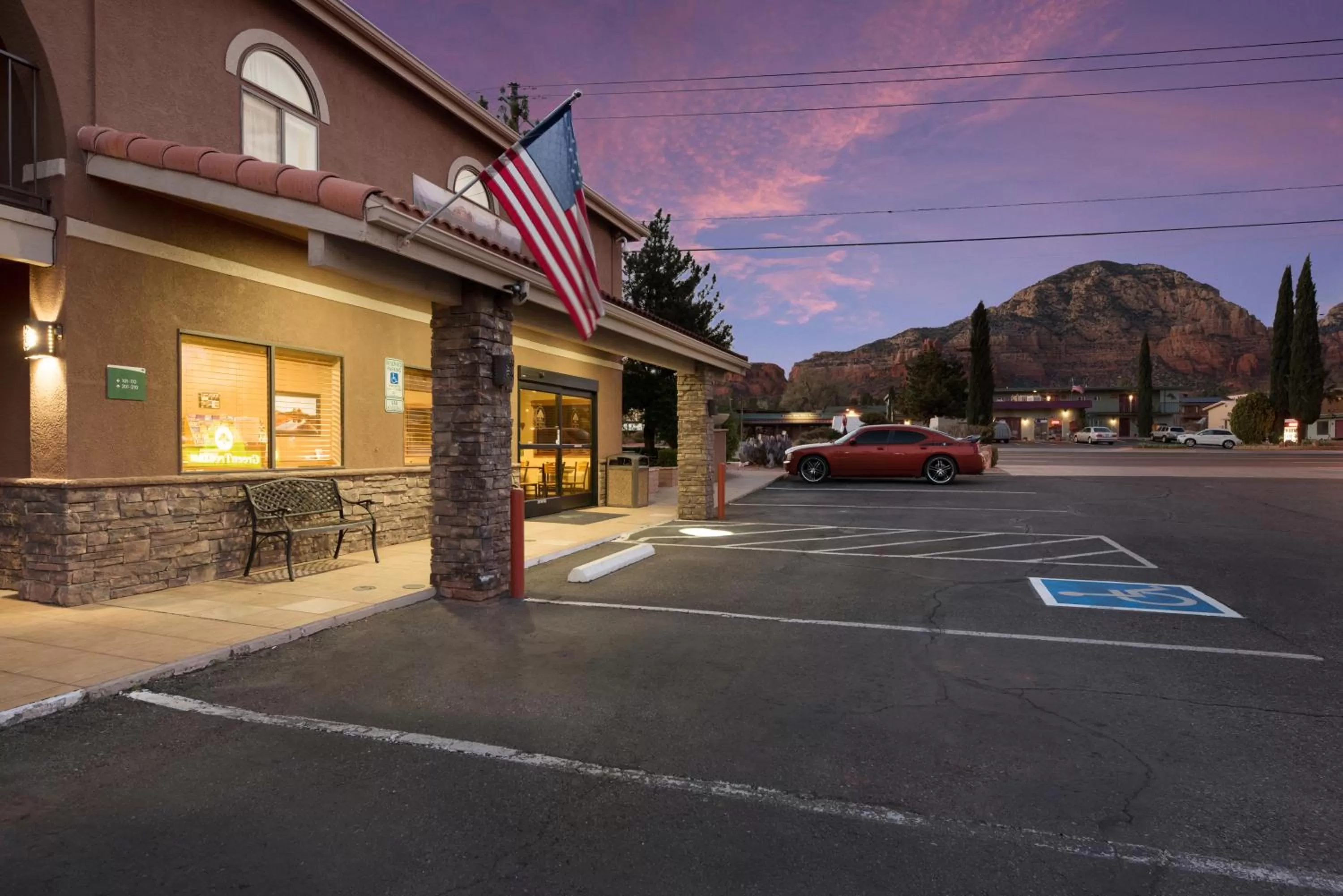 Facade/entrance in GreenTree Inn Sedona