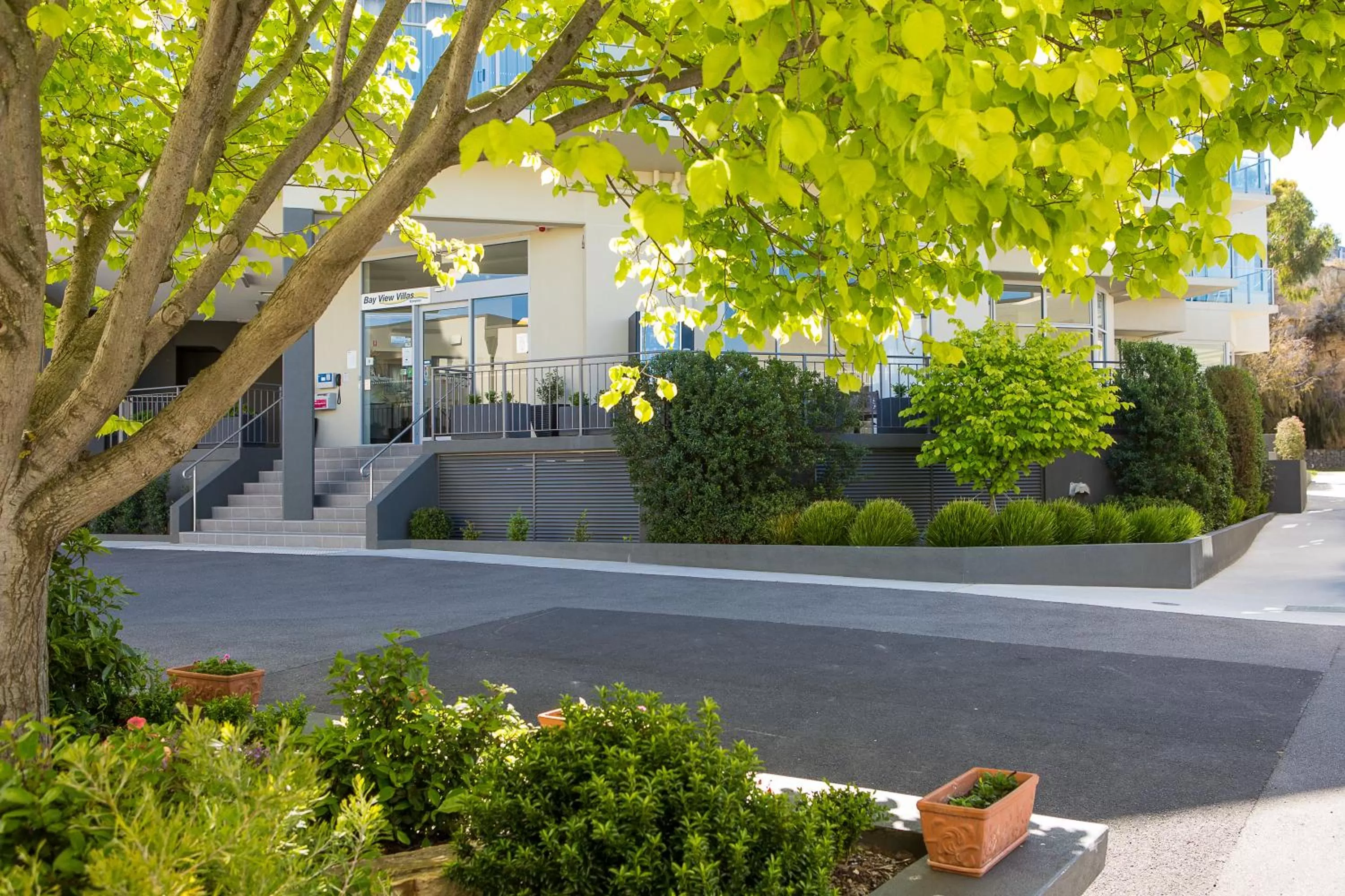 Spring in Bay View Villas