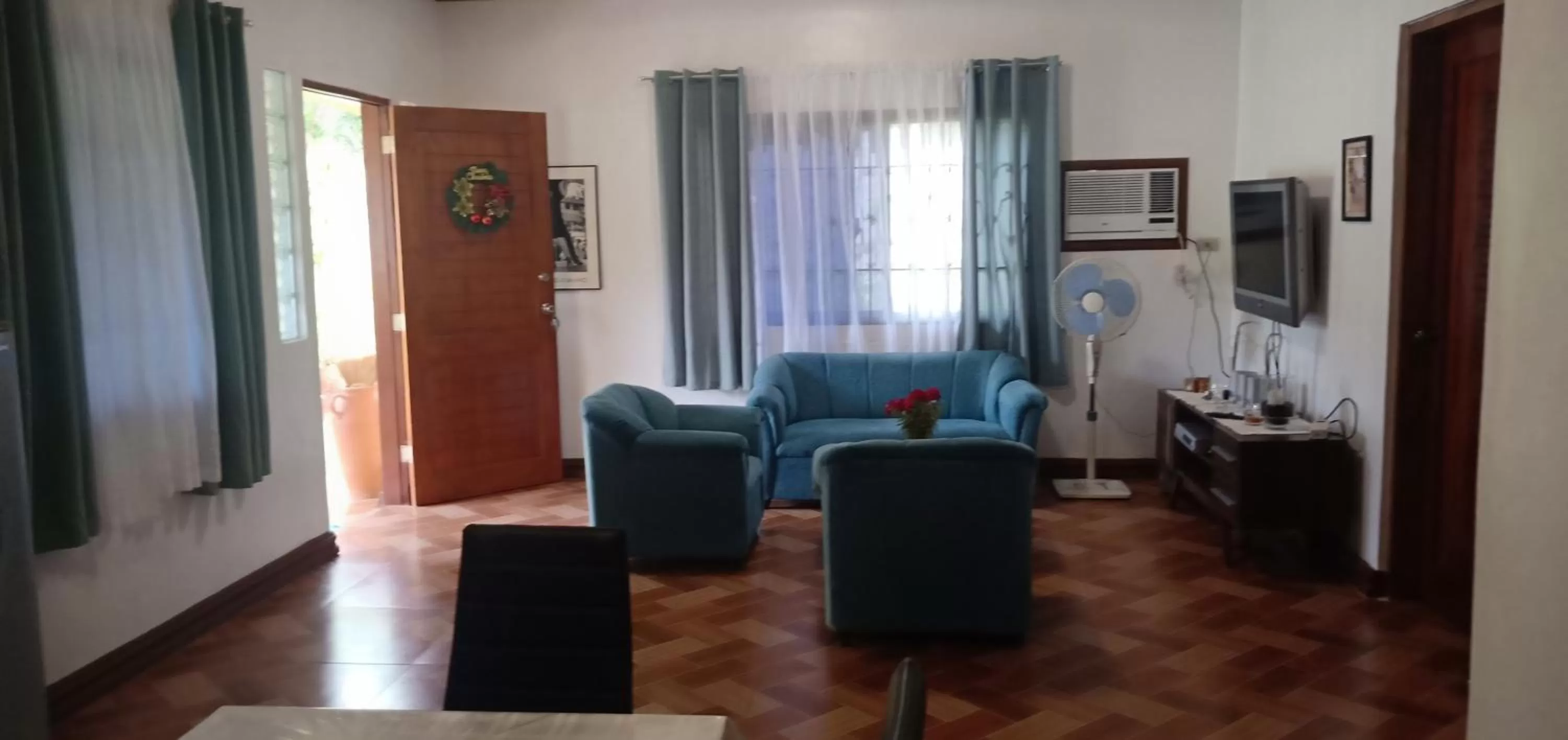 Seating Area in E&N Paradise Island Resort