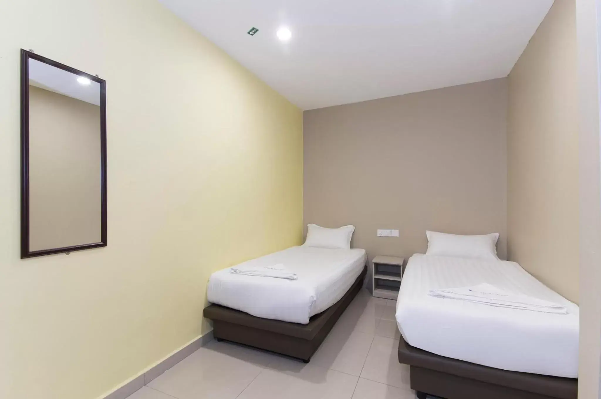 Bed in Hotel Raja Bot