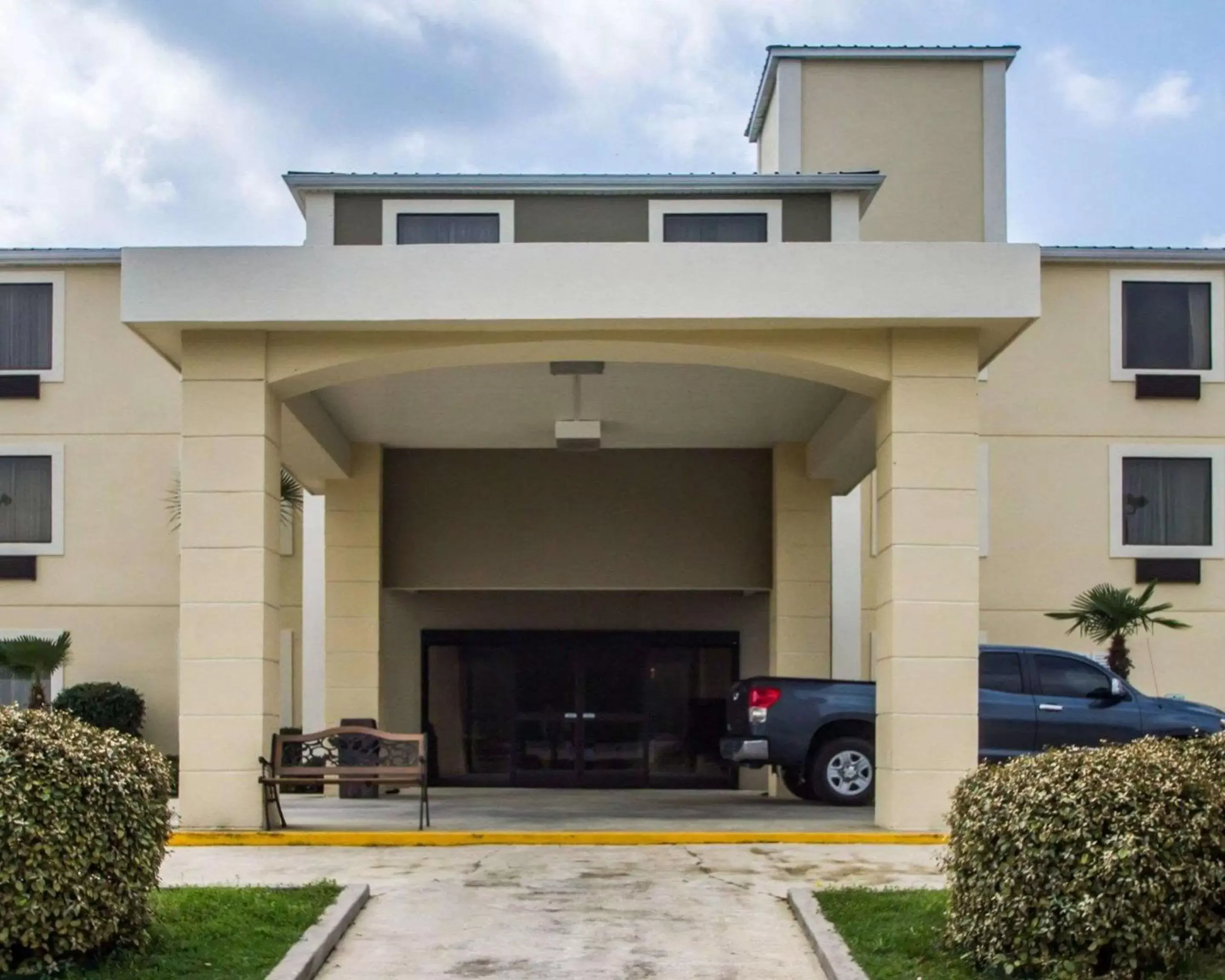Property building in Comfort Inn Amite