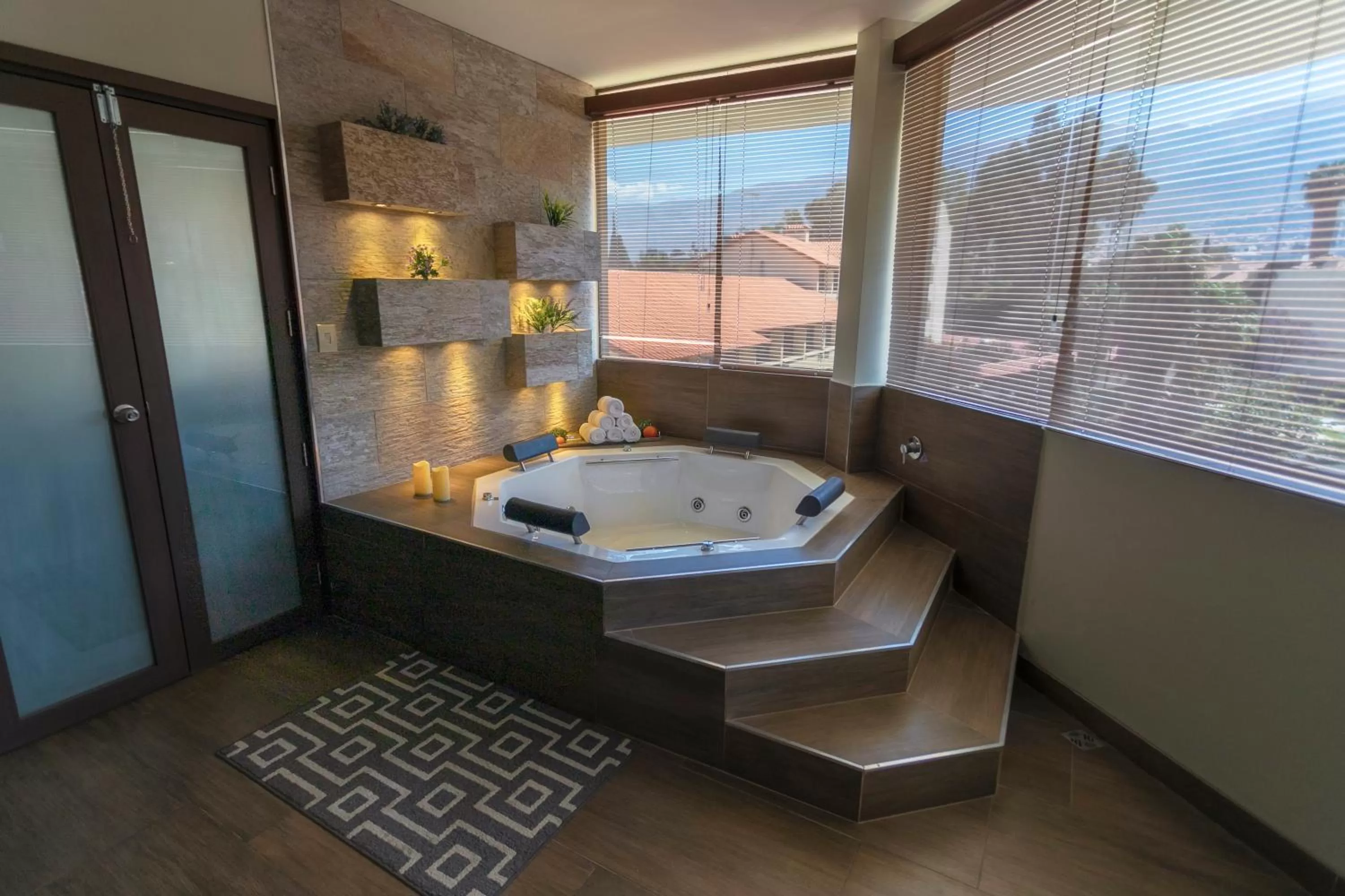 Bath in Gran Hotel Cochabamba