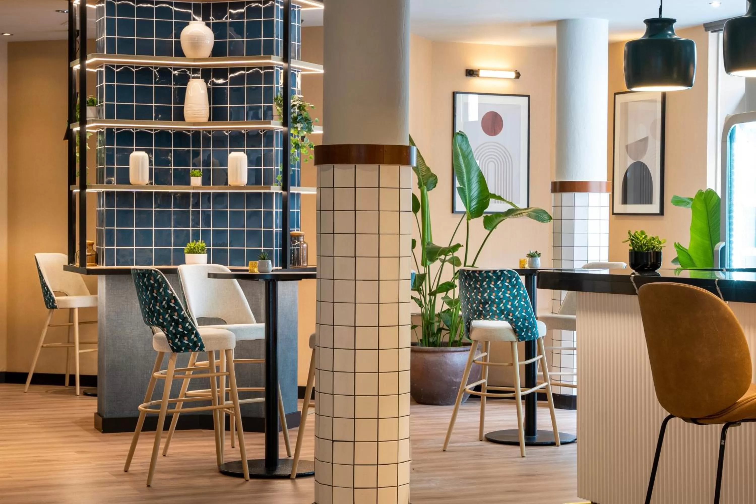 Lobby or reception in Hotel München City Center affiliated by Meliá