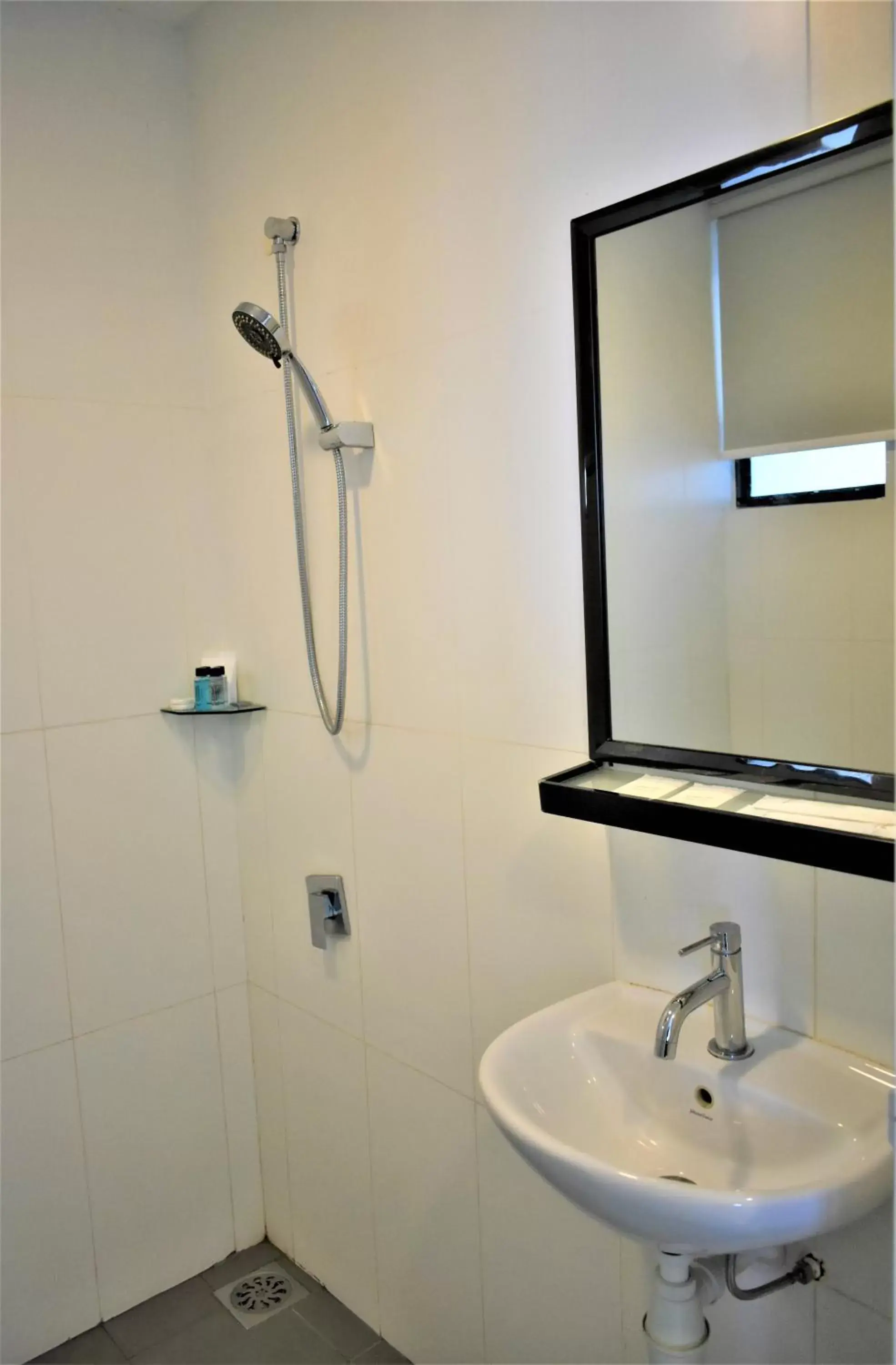 Shower, Bathroom in D'Wharf Hotel & Serviced Residence