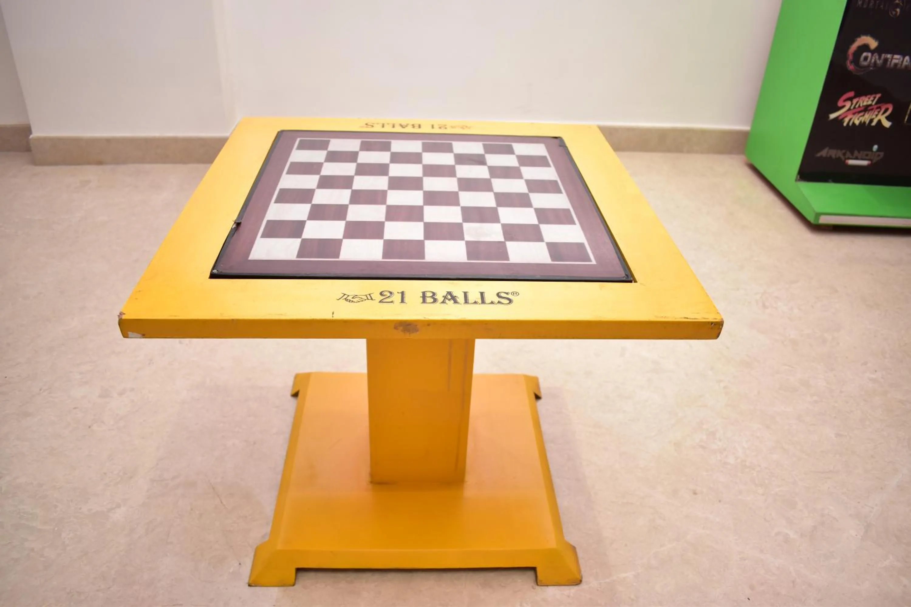 Game Room in Qotel Comfort Ashok Vihar - Near Delhi University