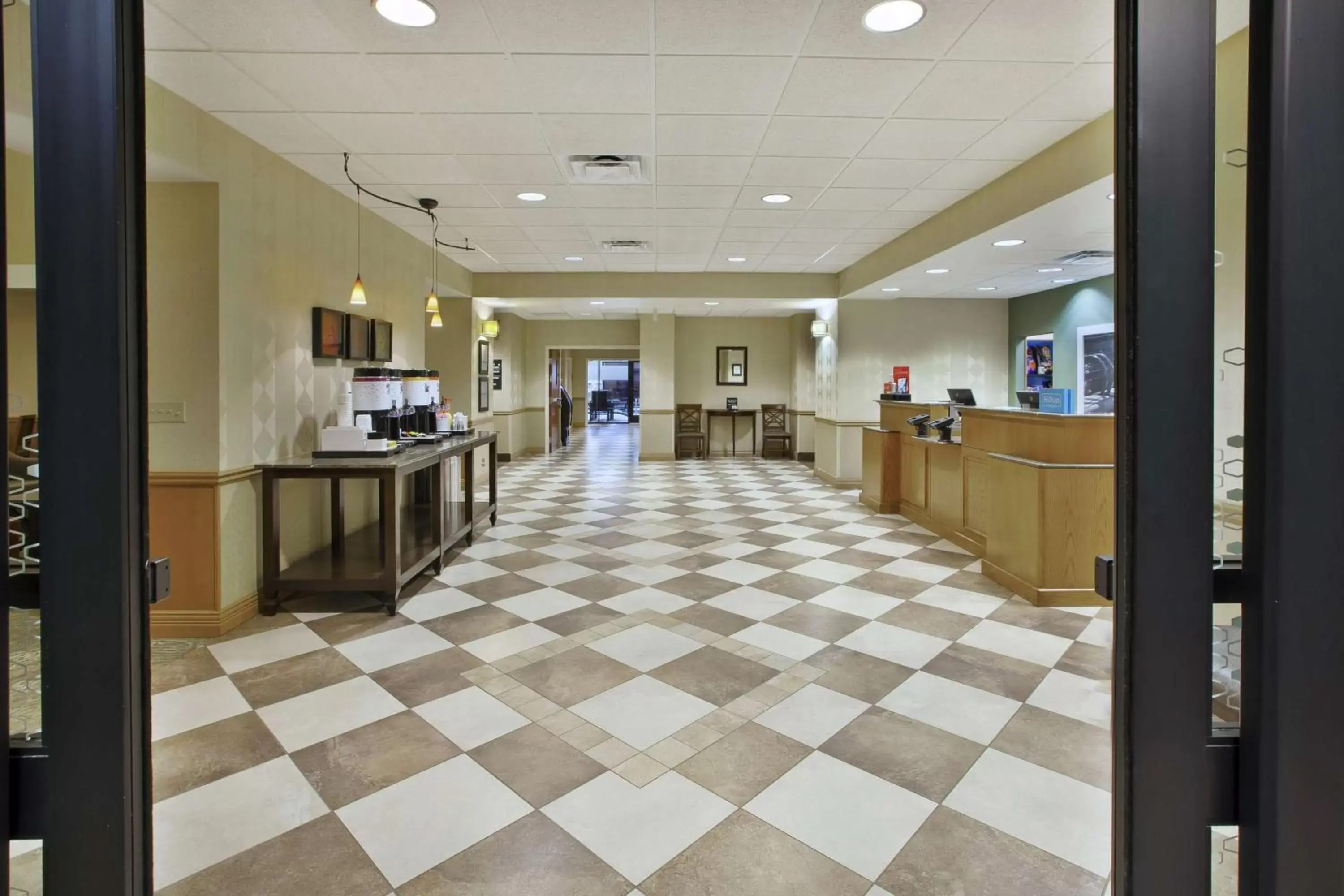 Lobby or reception in Hampton Inn & Suites Plattsburgh