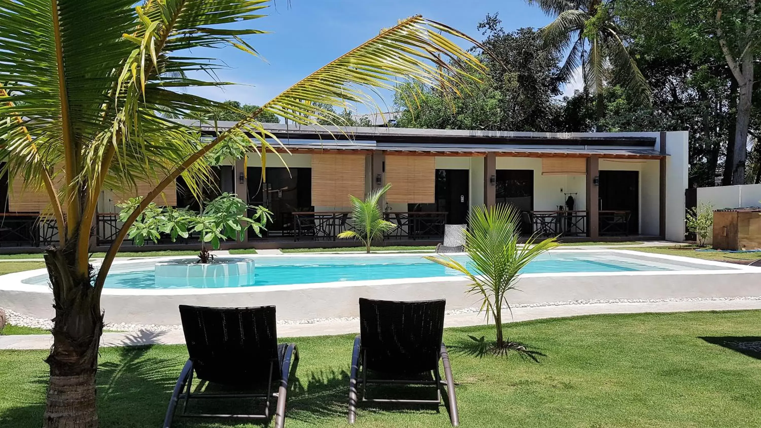 Garden, Swimming Pool in Positano Alona Beach Panglao