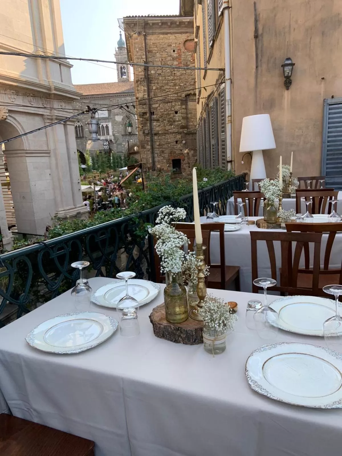 Restaurant/places to eat in Il Sole