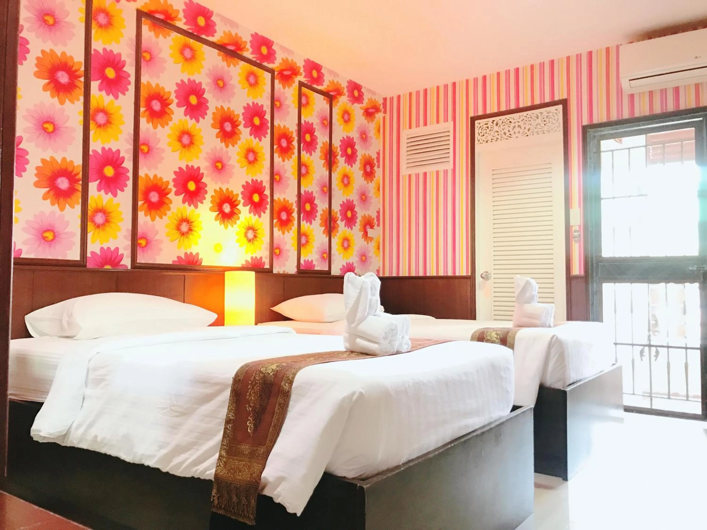 Bed in Orchid Resort