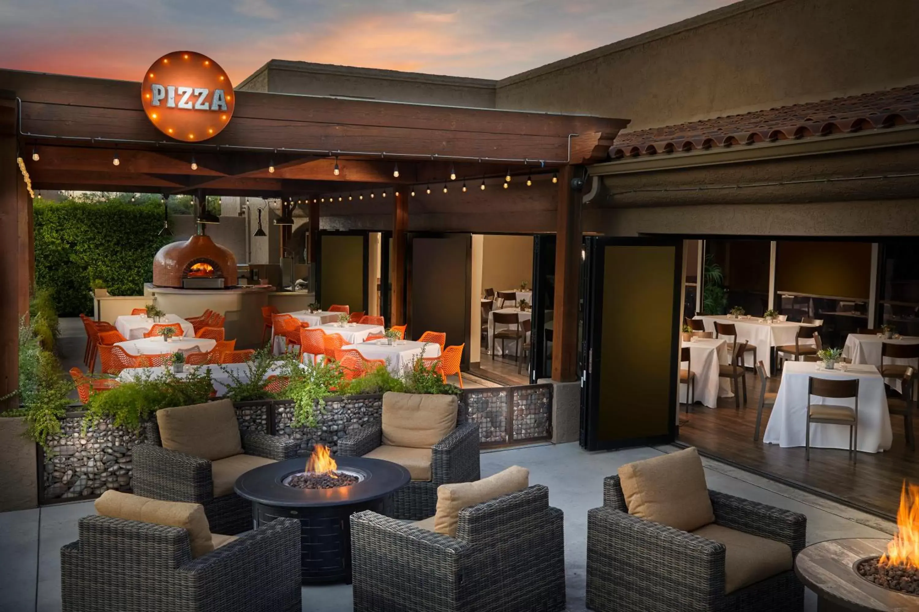 Restaurant/places to eat in The Scottsdale Plaza Resort & Villas