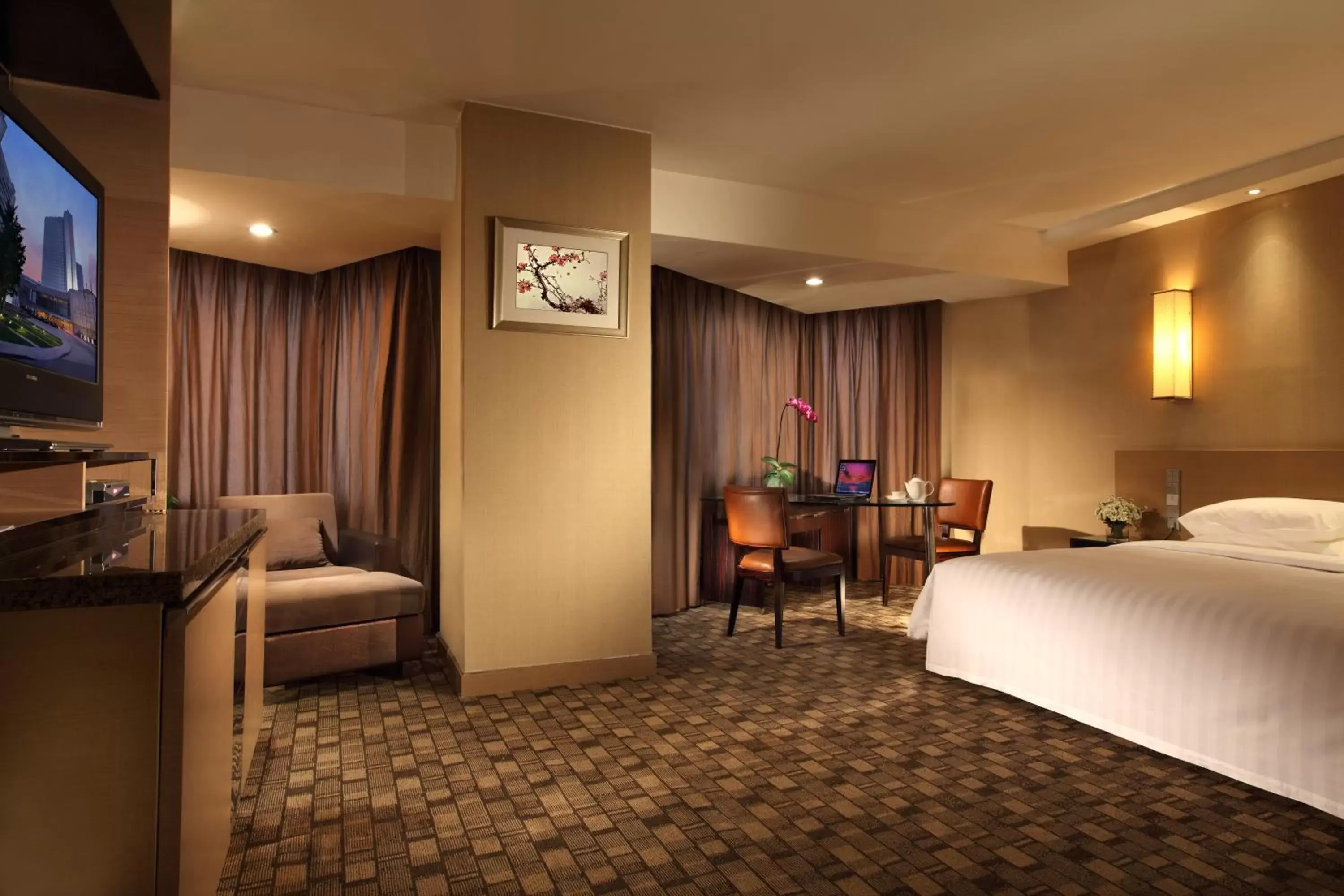 Bedroom, Seating Area in Hotel Nikko New Century Beijing