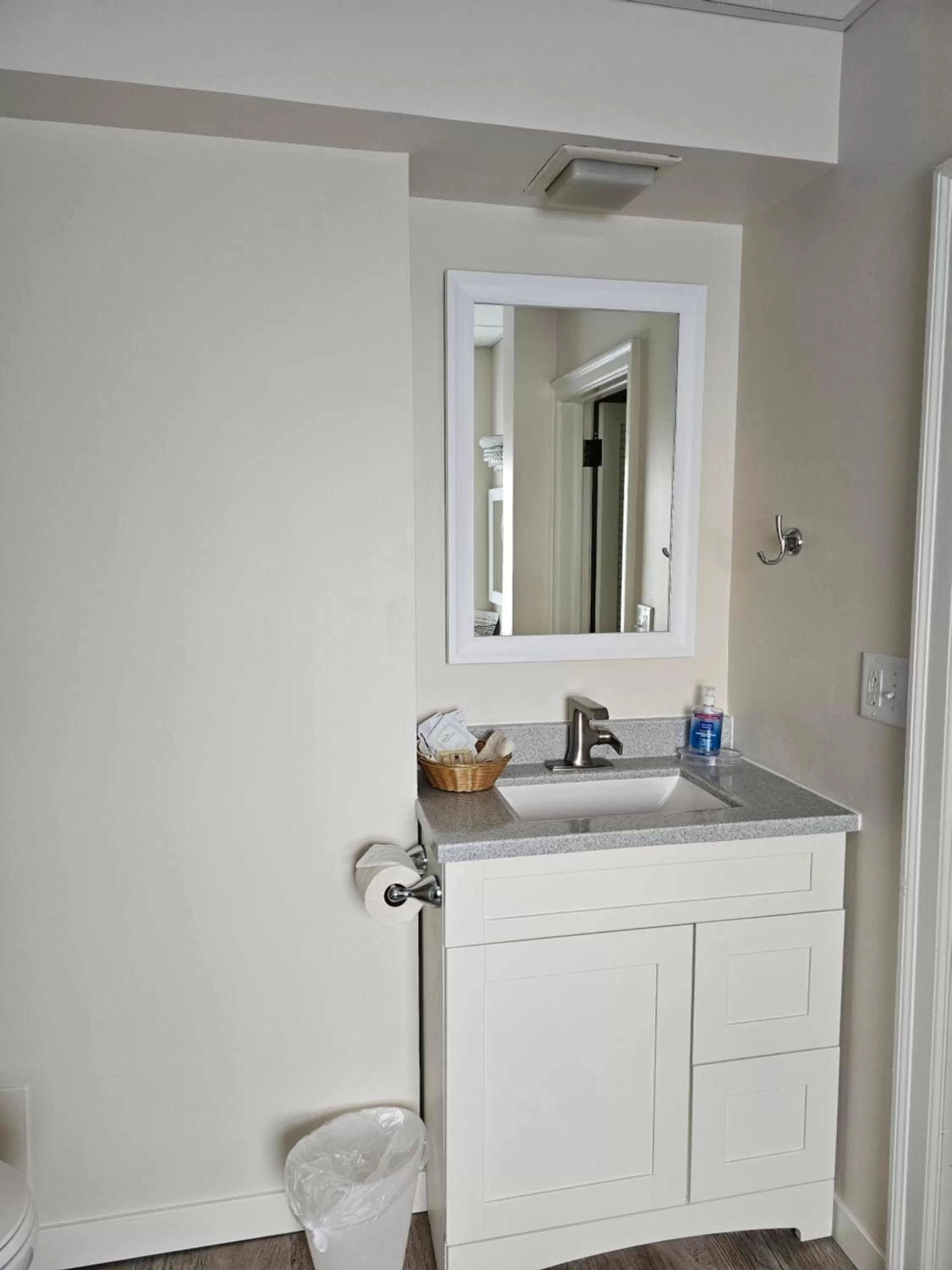 Bathroom in Lowell Inn