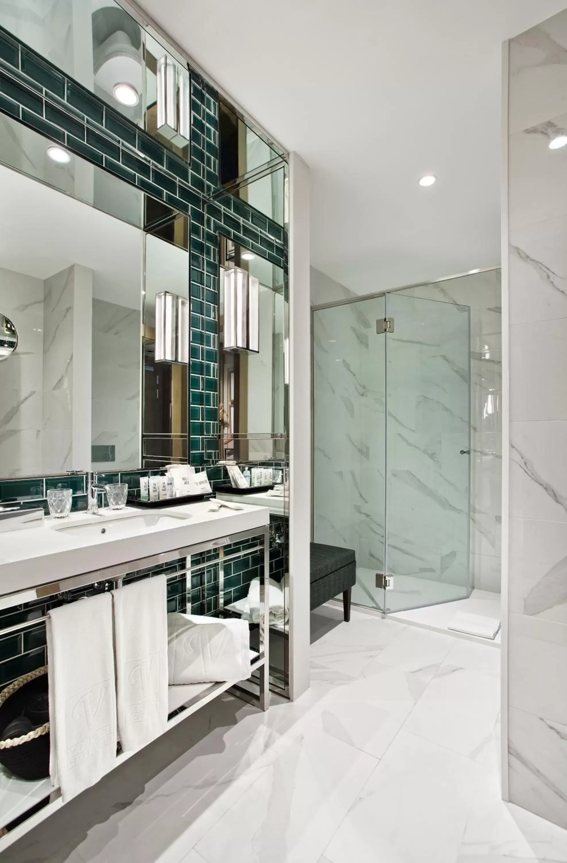 Bathroom in Vincci Ponte de Ferro Bathroom in Vincci Ponte de Ferro