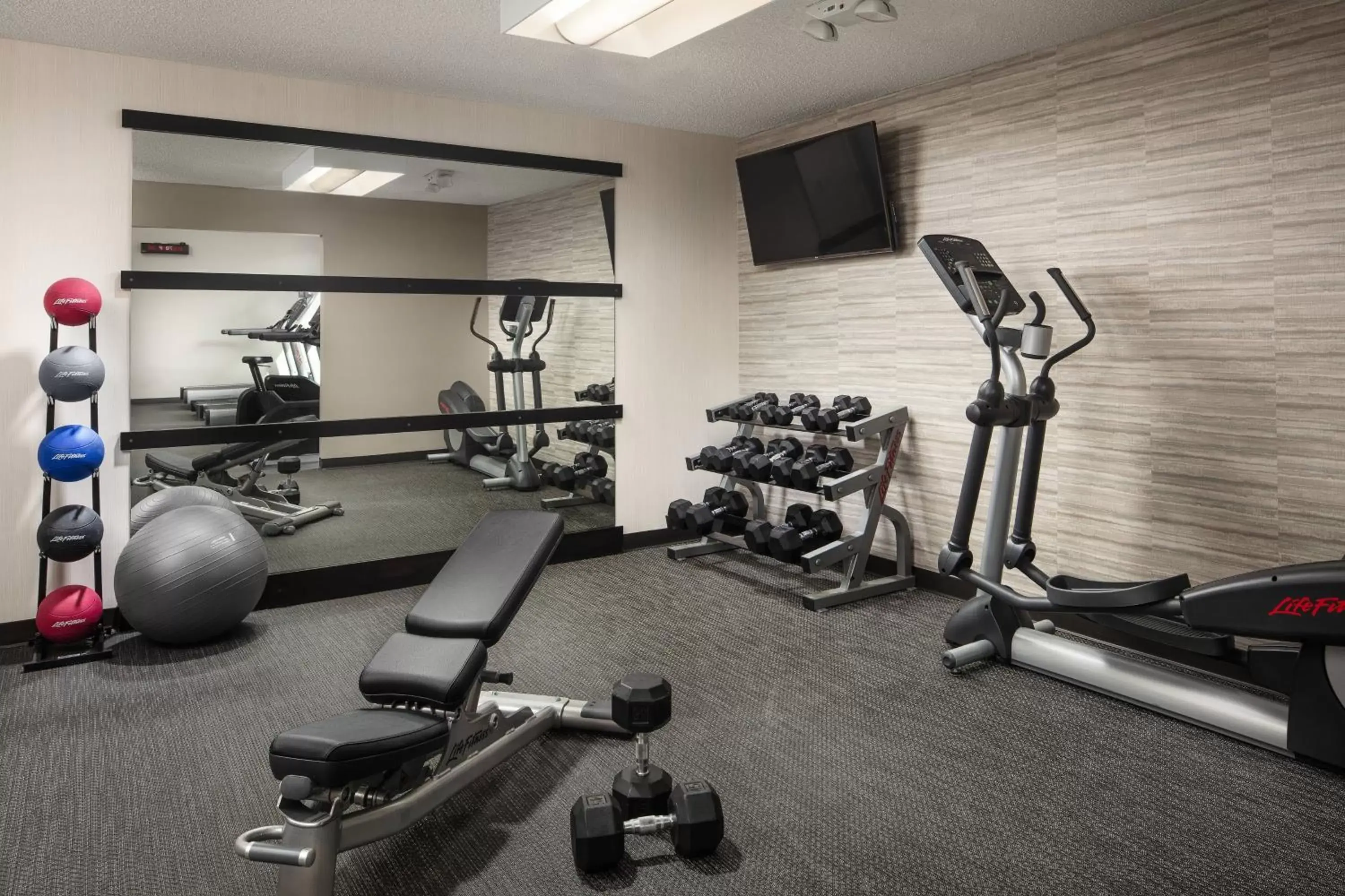 Fitness centre/facilities, Fitness Center/Facilities in Courtyard Anaheim Buena Park