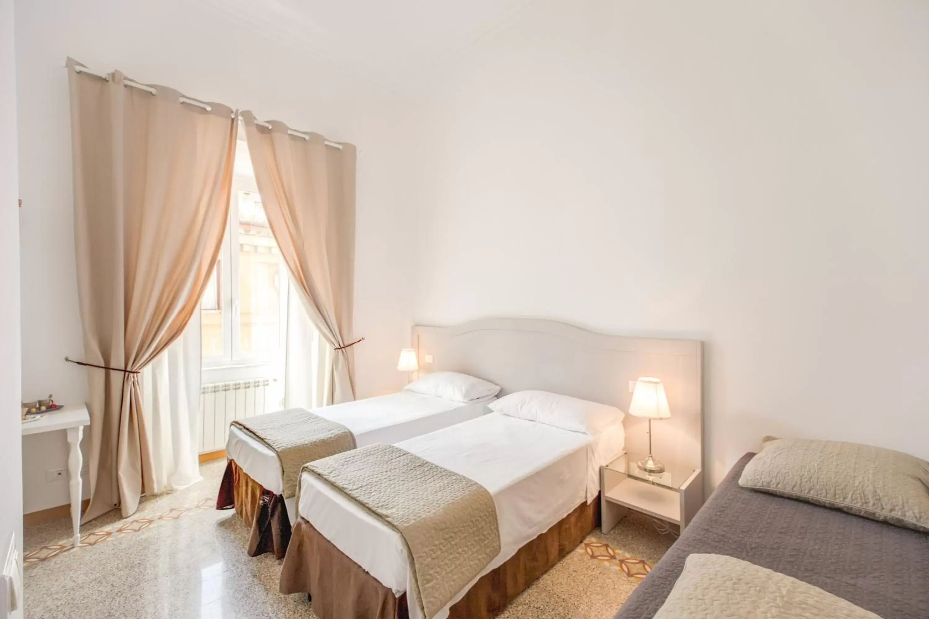 Photo of the whole room, Bed in Biancorèroma B&B