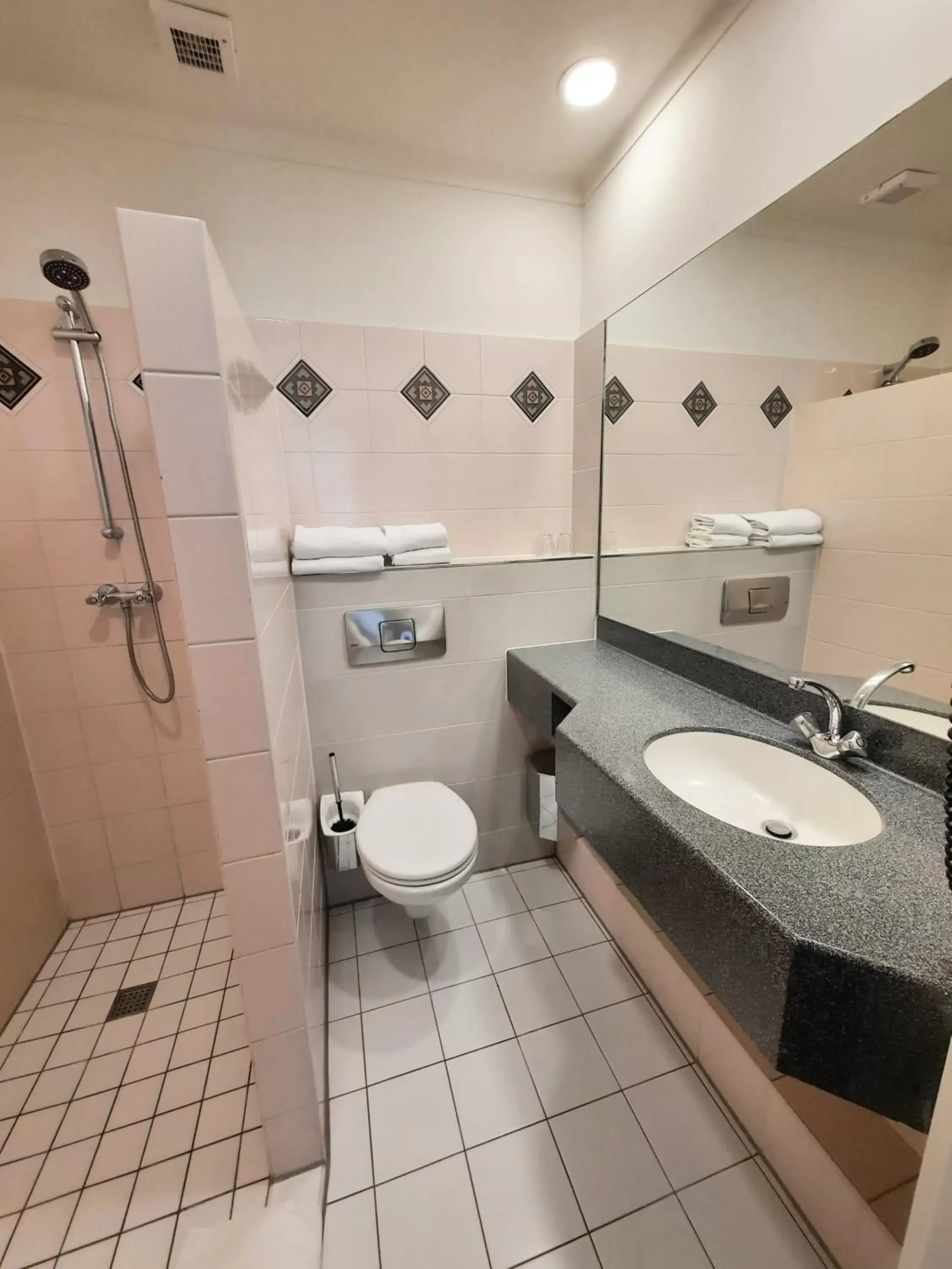 Bathroom in Hotel Washington