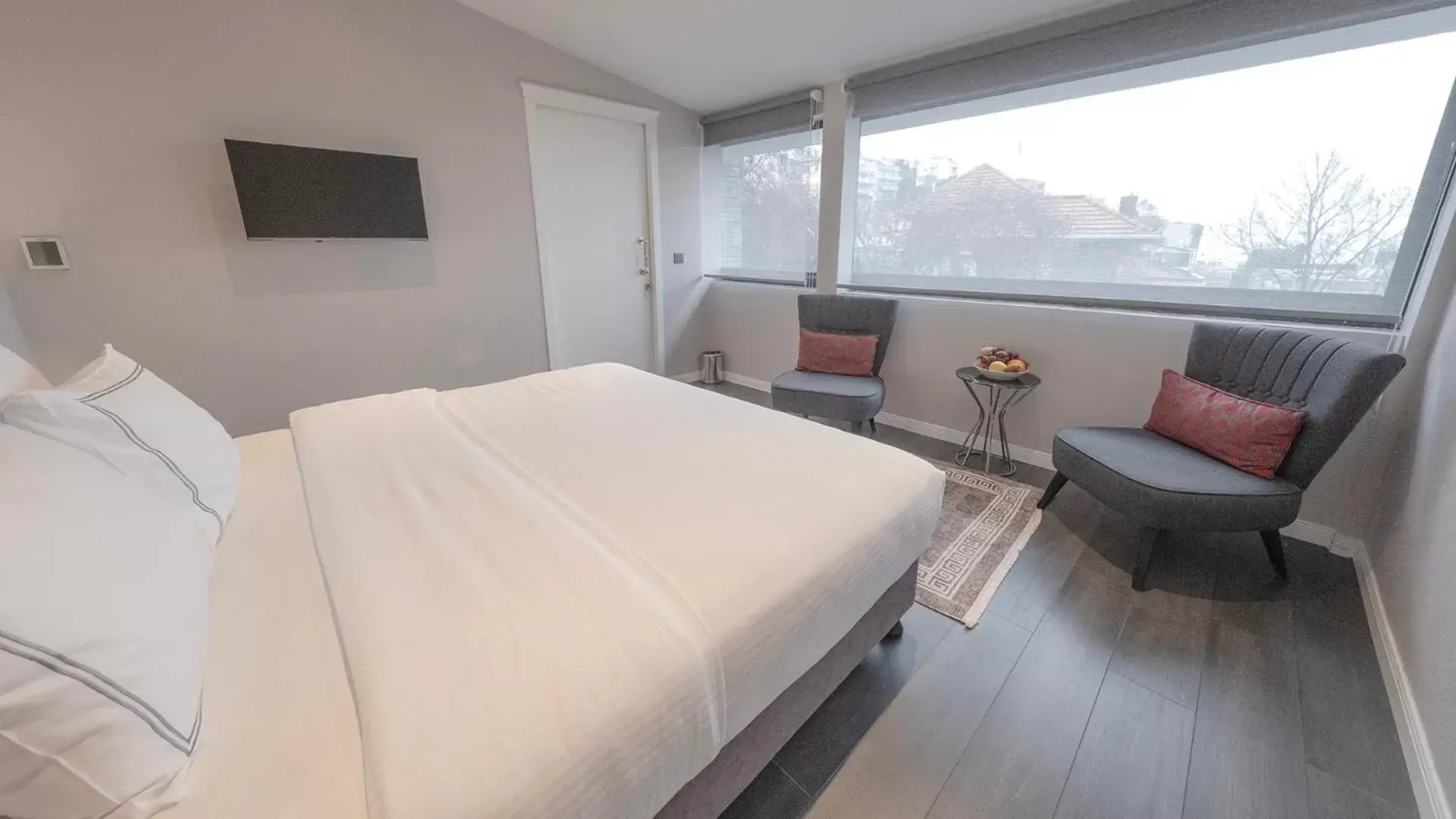 View (from property/room), Bed in Loop Hotel Bosphorus İstanbul