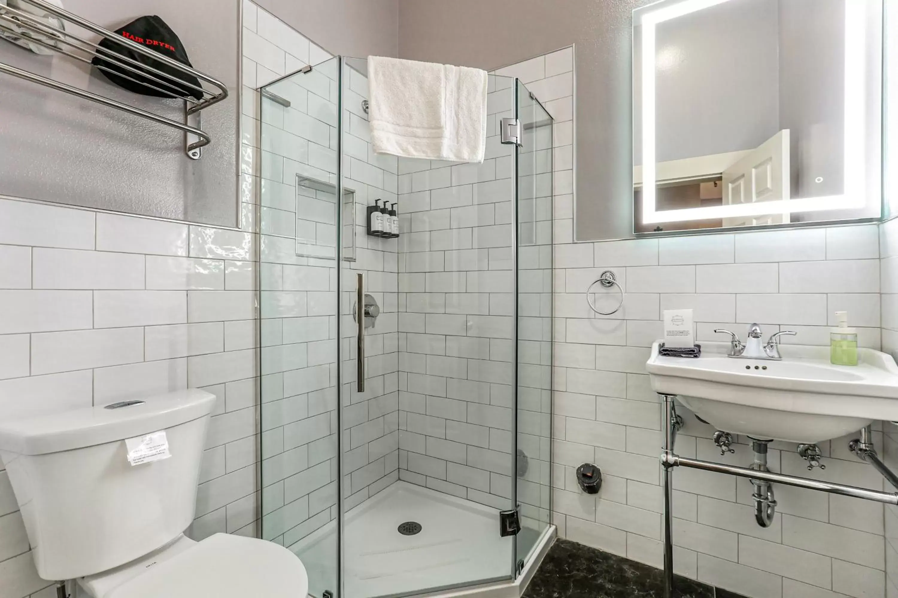 Bathroom in Rathbone Mansions New Orleans