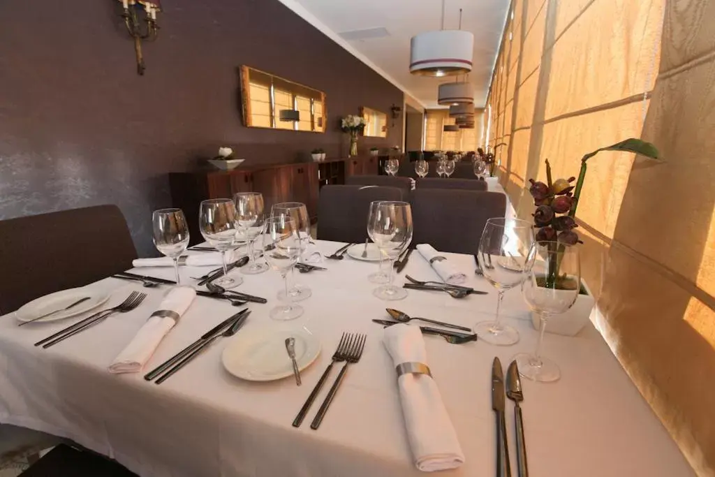 Restaurant/places to eat in Hotel do Elevador Restaurant/places to eat in Hotel do Elevador