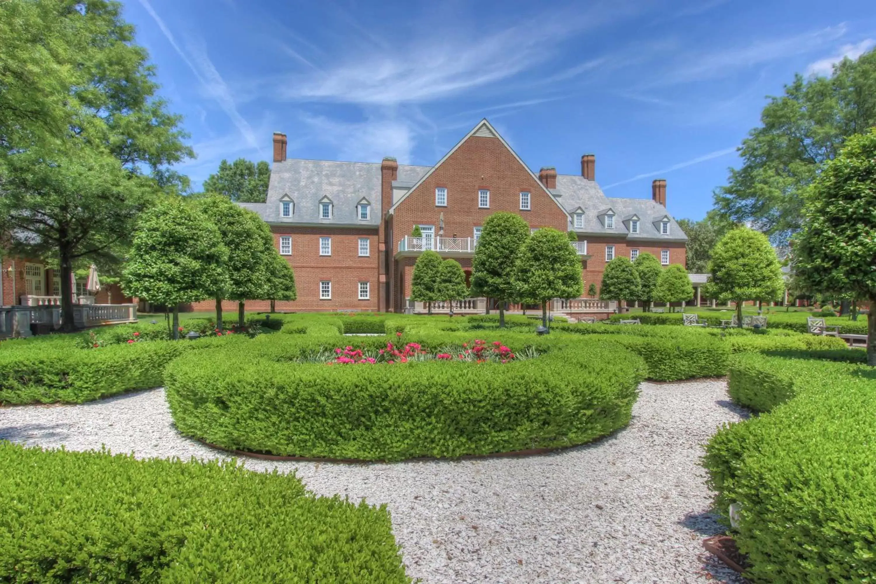 Property Building in The Founders Inn & Spa Tapestry Collection By Hilton