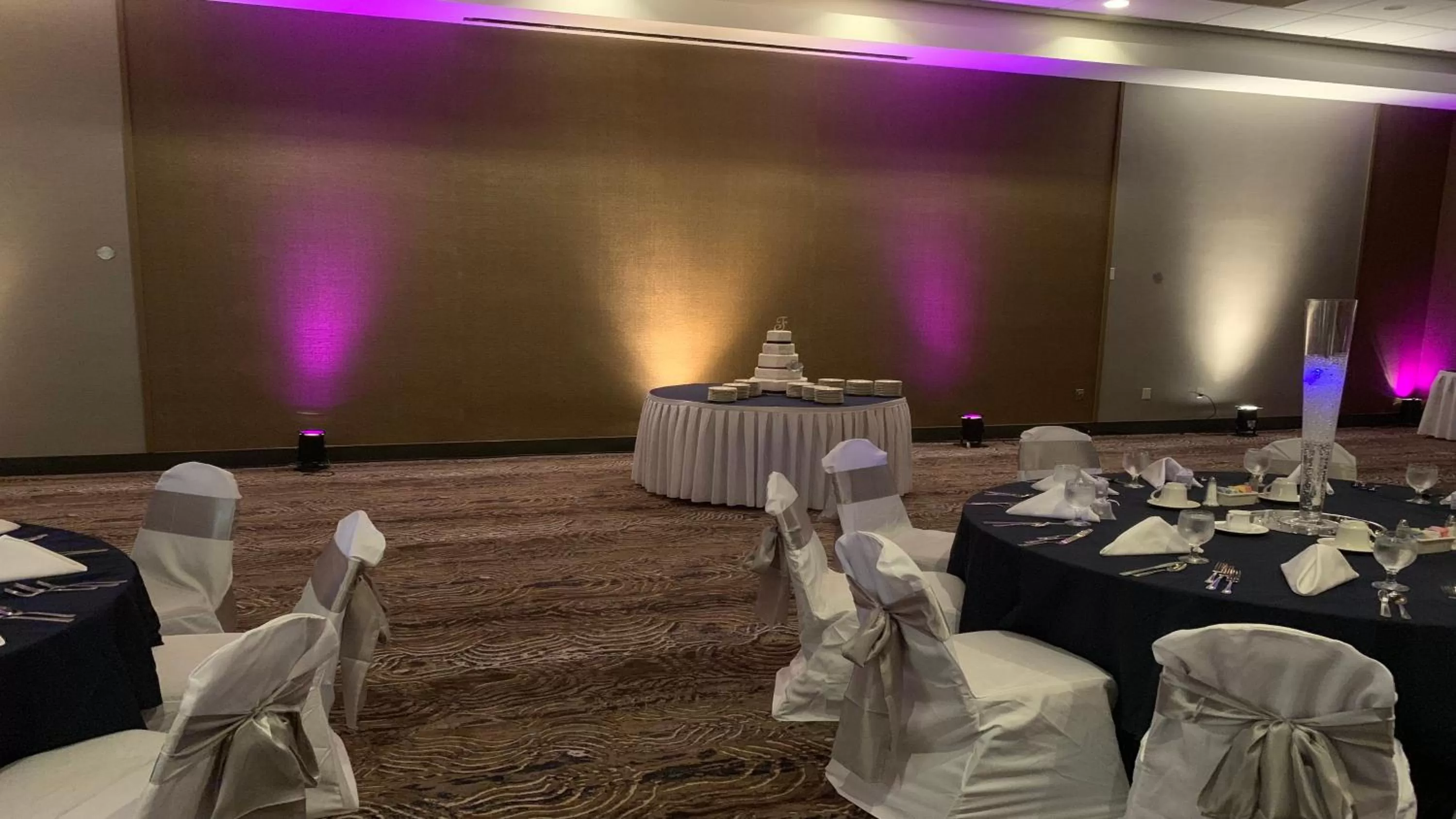 Banquet/Function facilities in Holiday Inn Roanoke Airport - Conference CTR by IHG