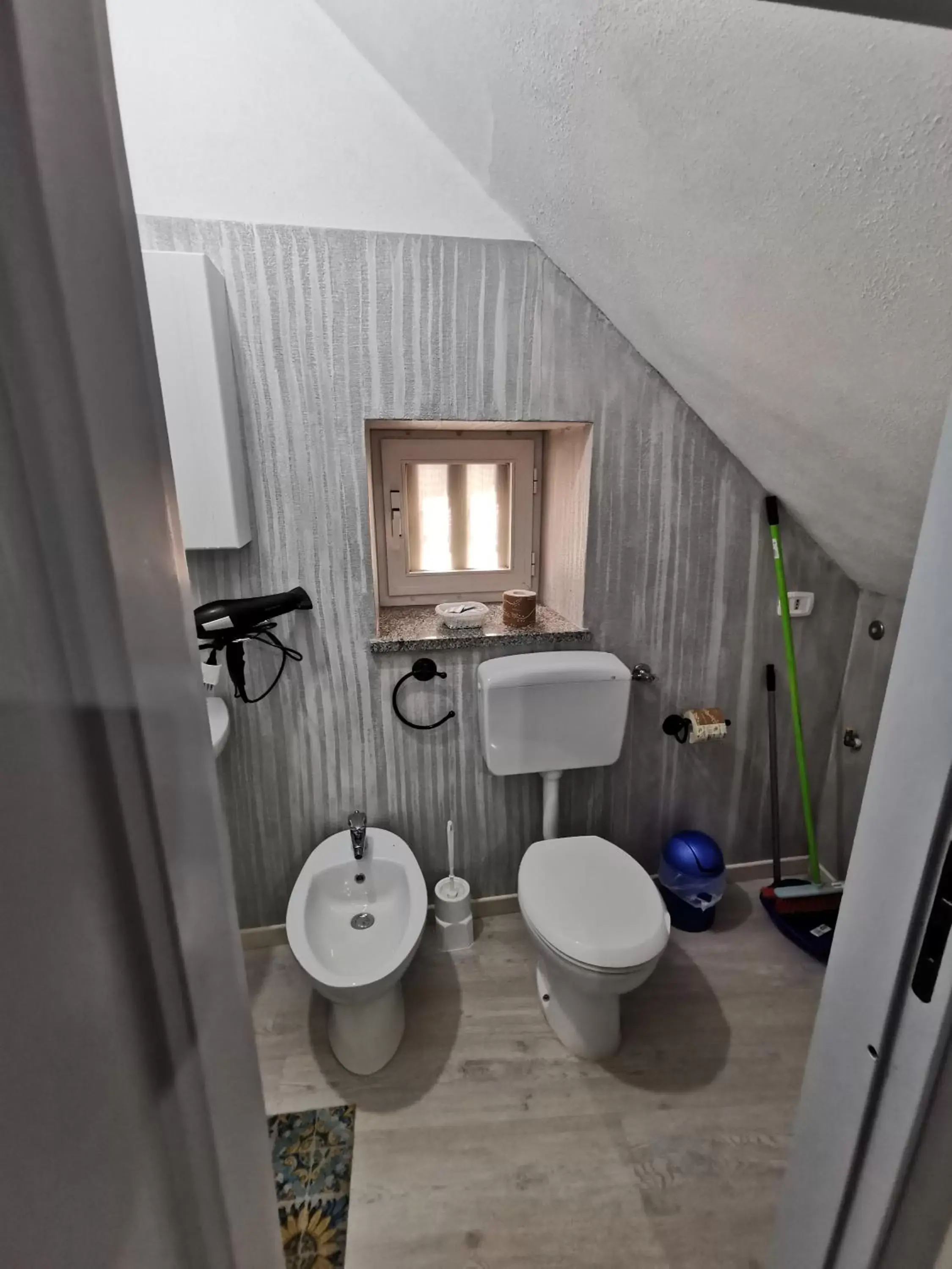 Bathroom in Lo Nardo Accommodation
