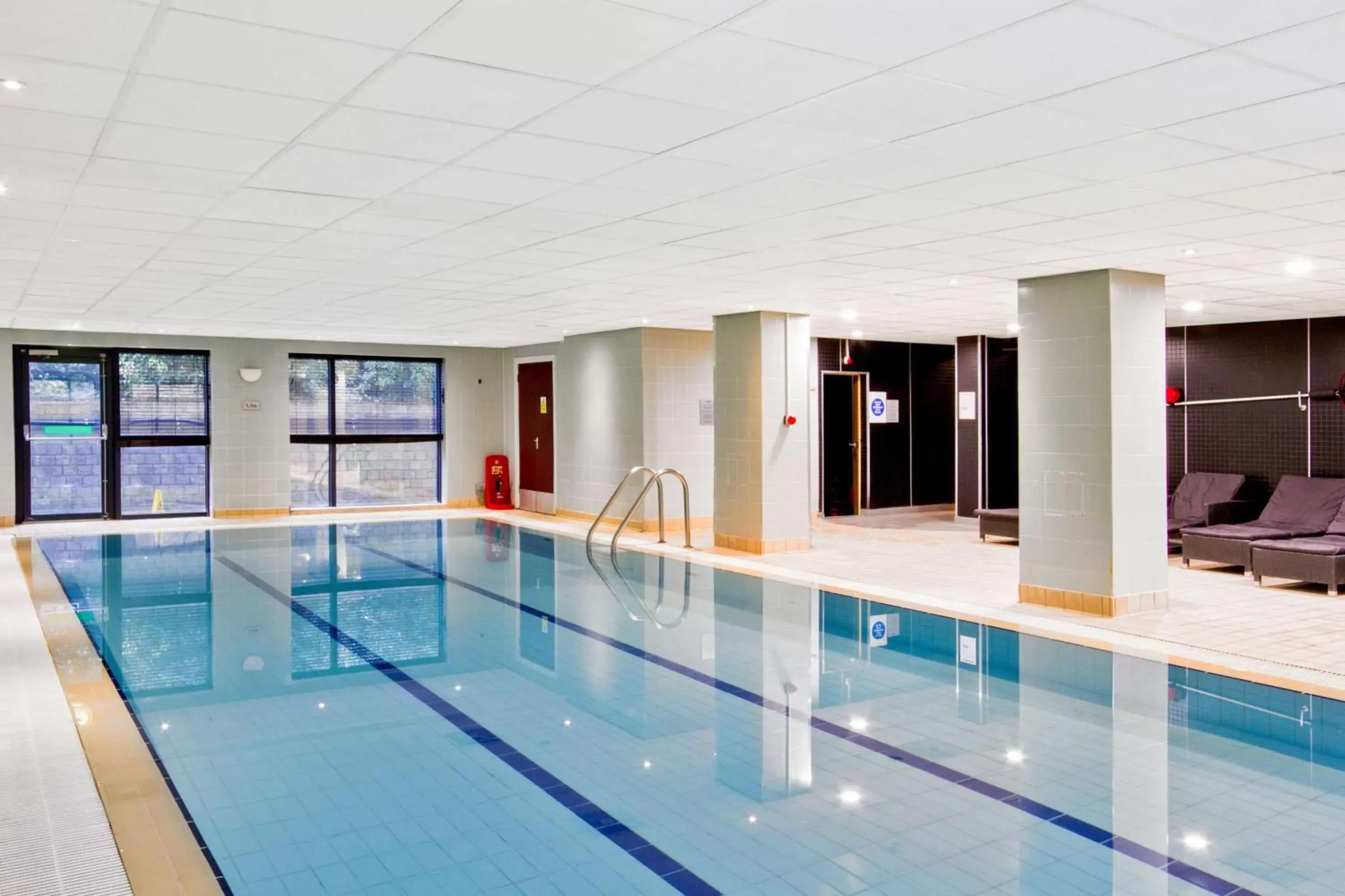 Pool view, Swimming Pool in Radisson Blu Manchester Airport