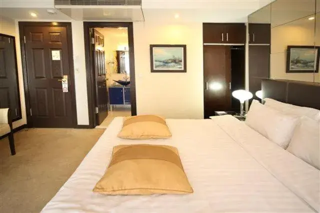 Bed in Cartoon Hotel