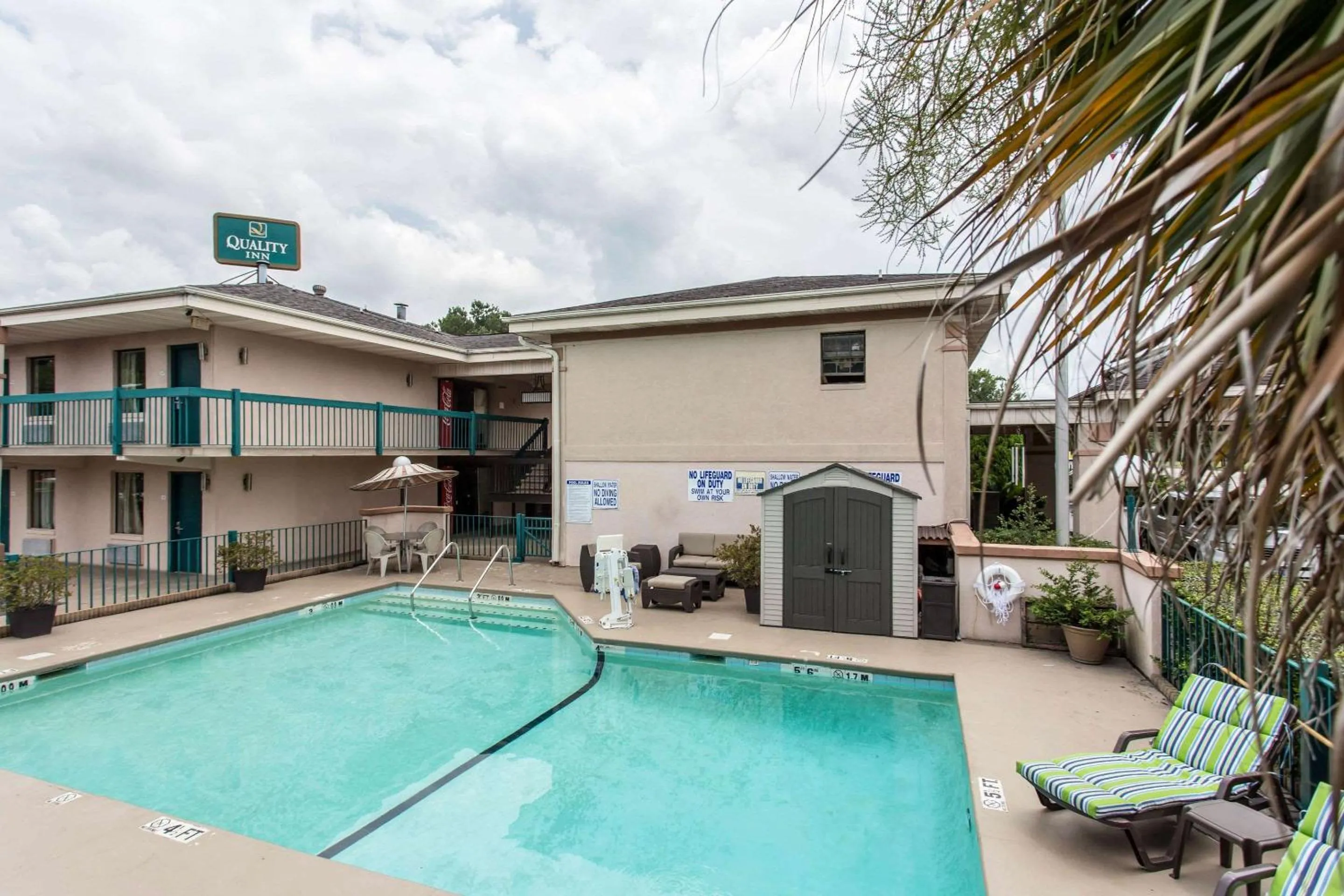 On site in Quality Inn Goose Creek - Charleston