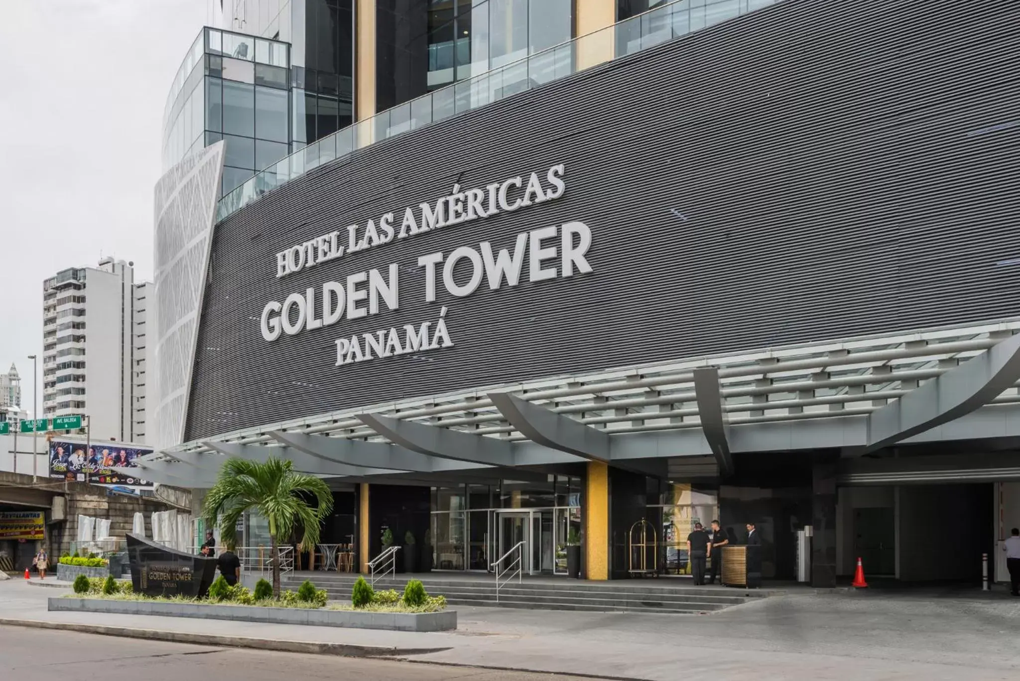 Facade/entrance, Property Building in Hotel Las Americas Golden Tower Panamá