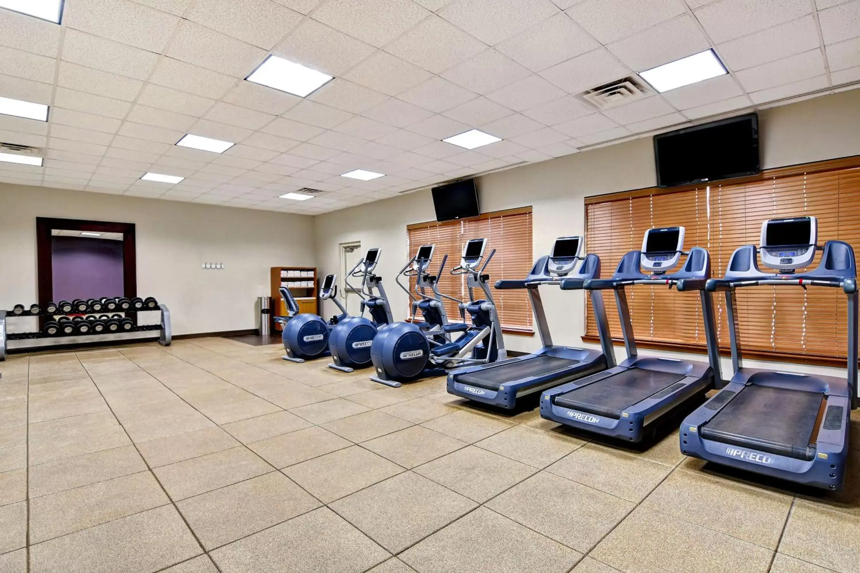 Fitness centre/facilities in DoubleTree by Hilton Phoenix- Tempe Fitness centre/facilities in DoubleTree by Hilton Phoenix- Tempe