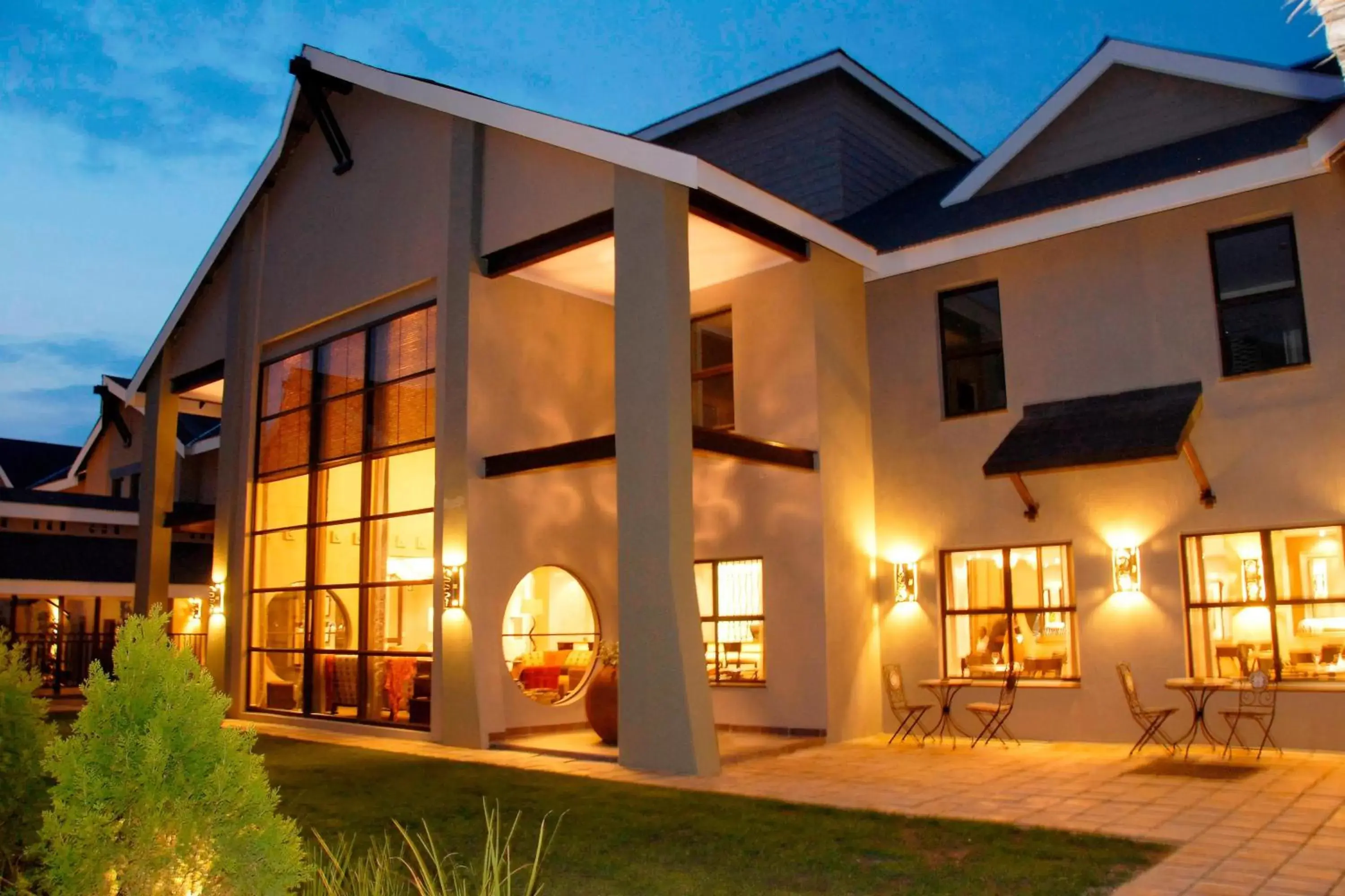 Property Building in Protea Hotel by Marriott Bloemfontein Willow Lake