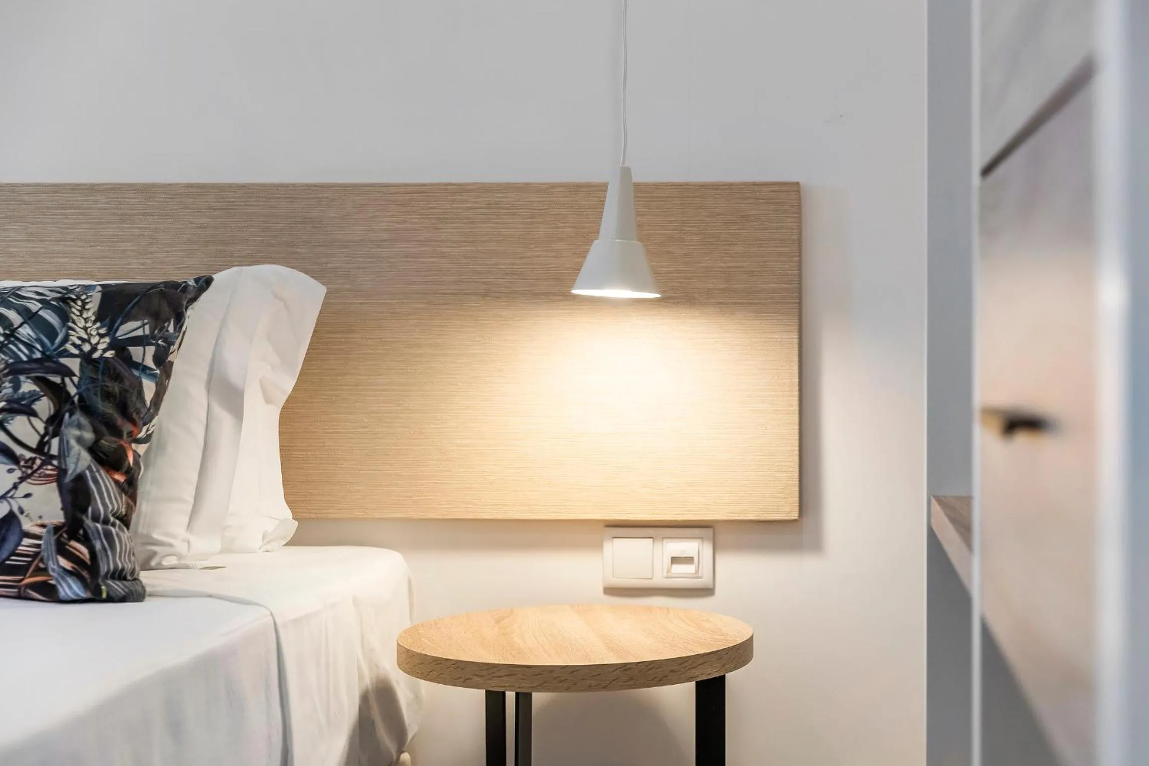 Bed in Clube Maria Luisa