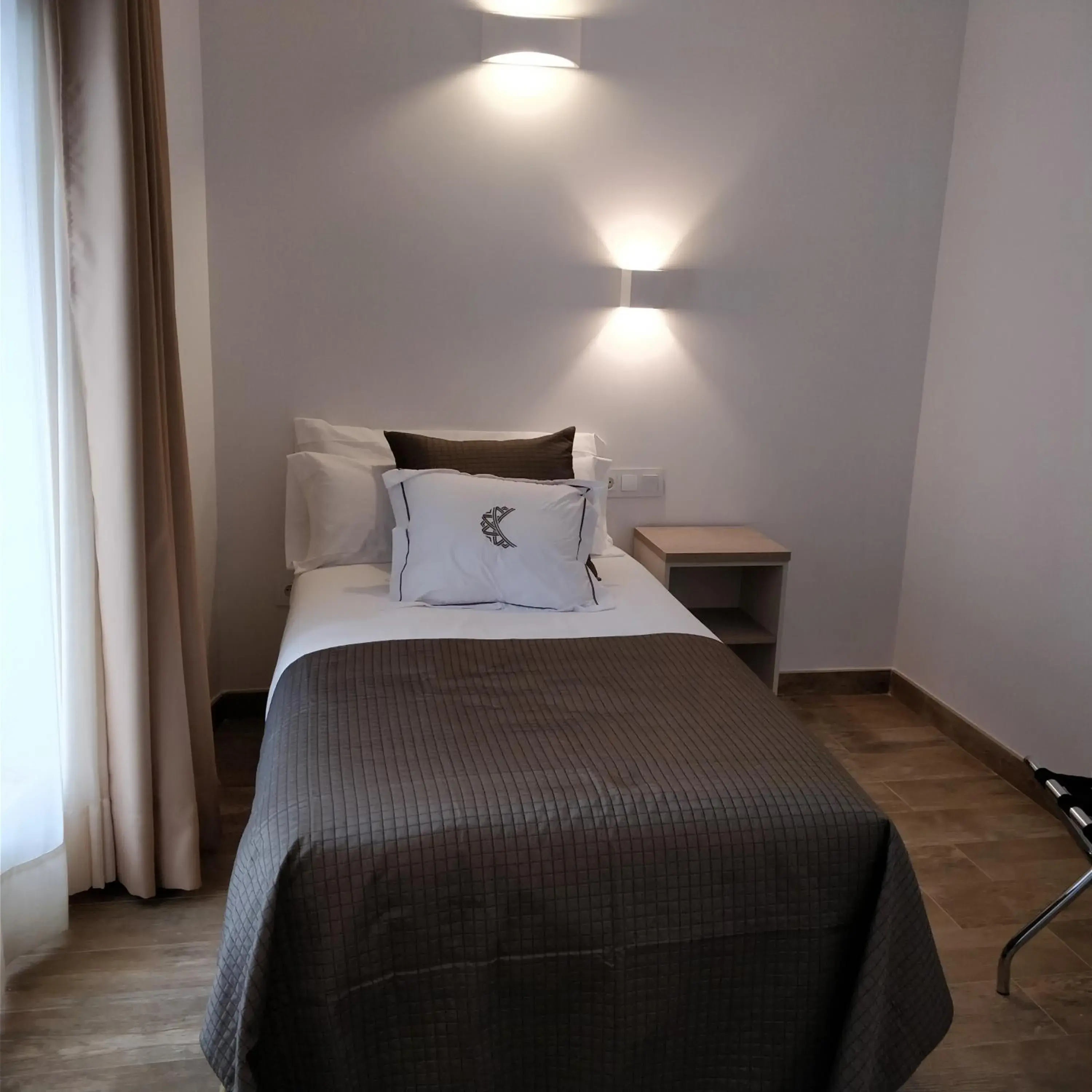 Bedroom, Bed in Patios del Orfebre