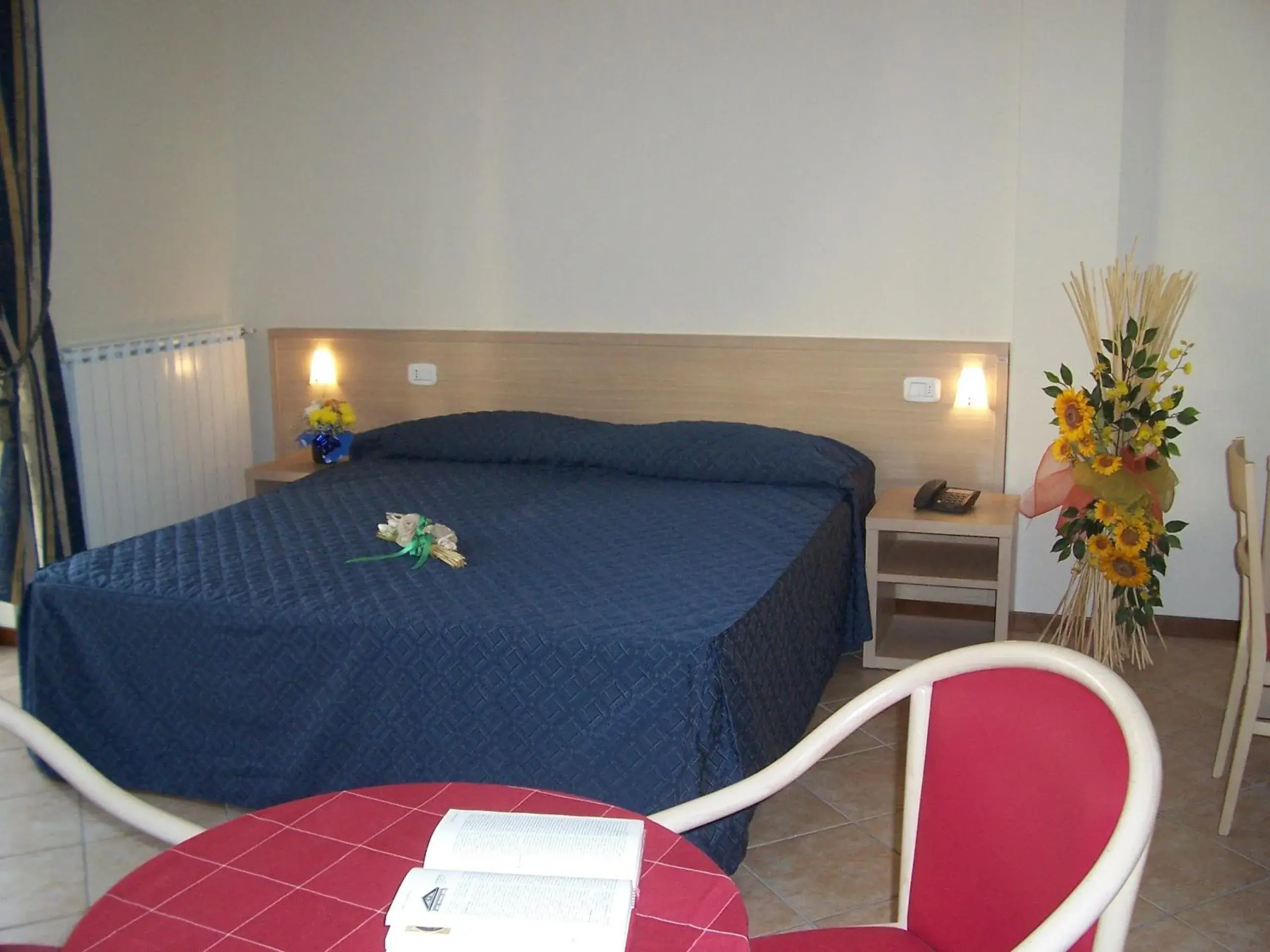 Bed in Hotel Ristorante Tre Leoni