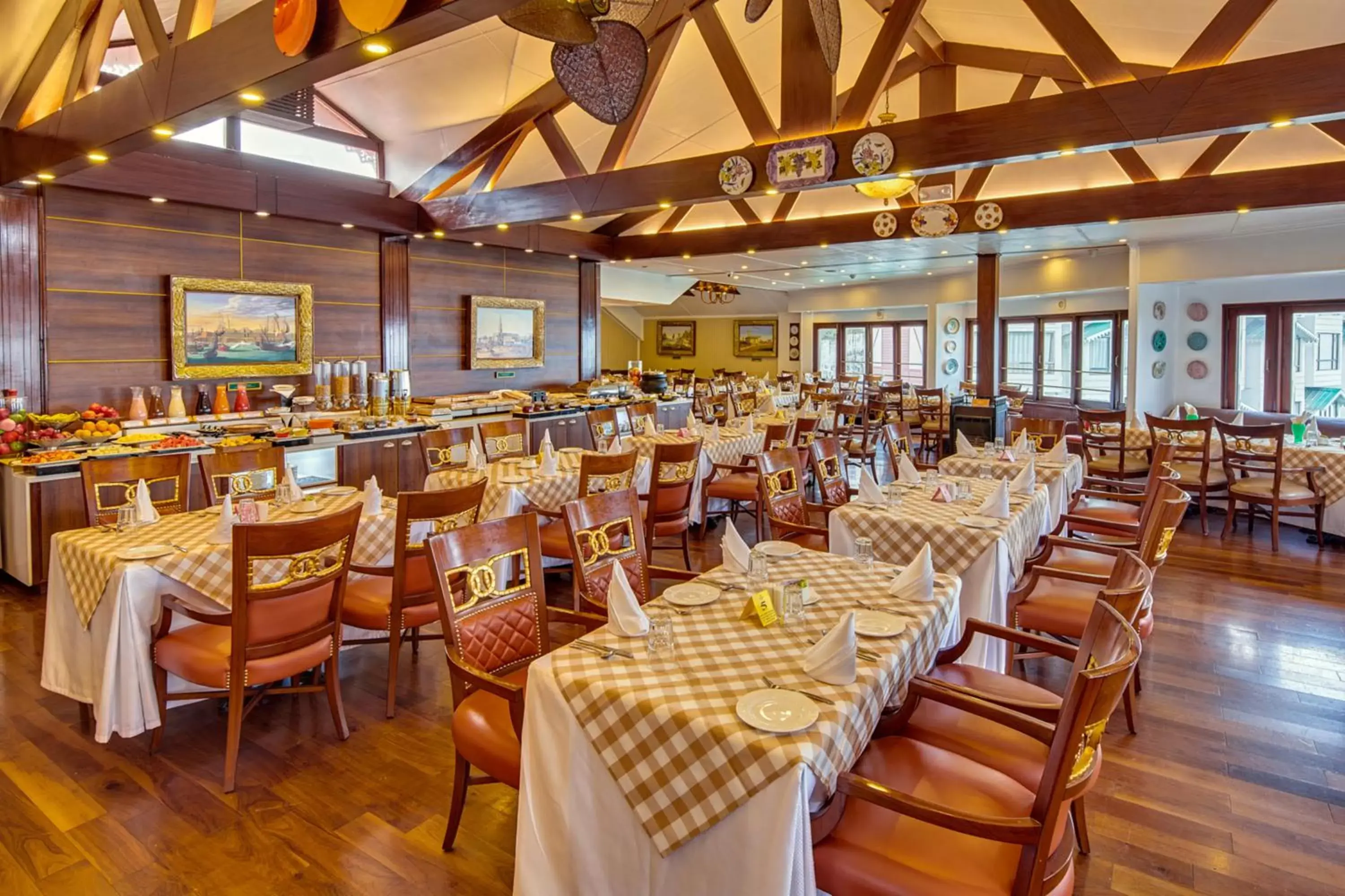 Restaurant/places to eat in Mayfair Darjeeling Restaurant/places to eat in Mayfair Darjeeling