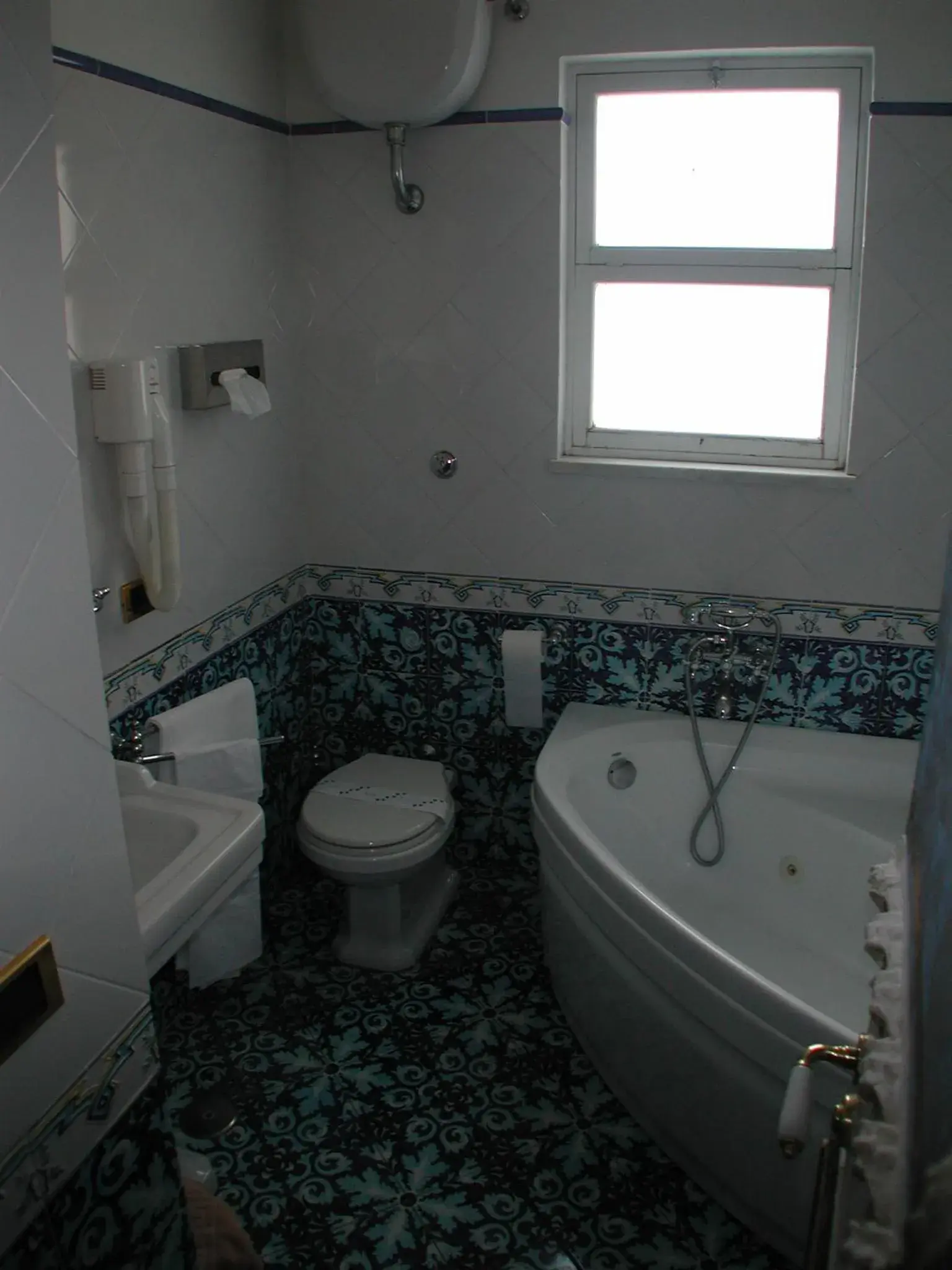 Day, Bathroom in Casa Raffaele Conforti