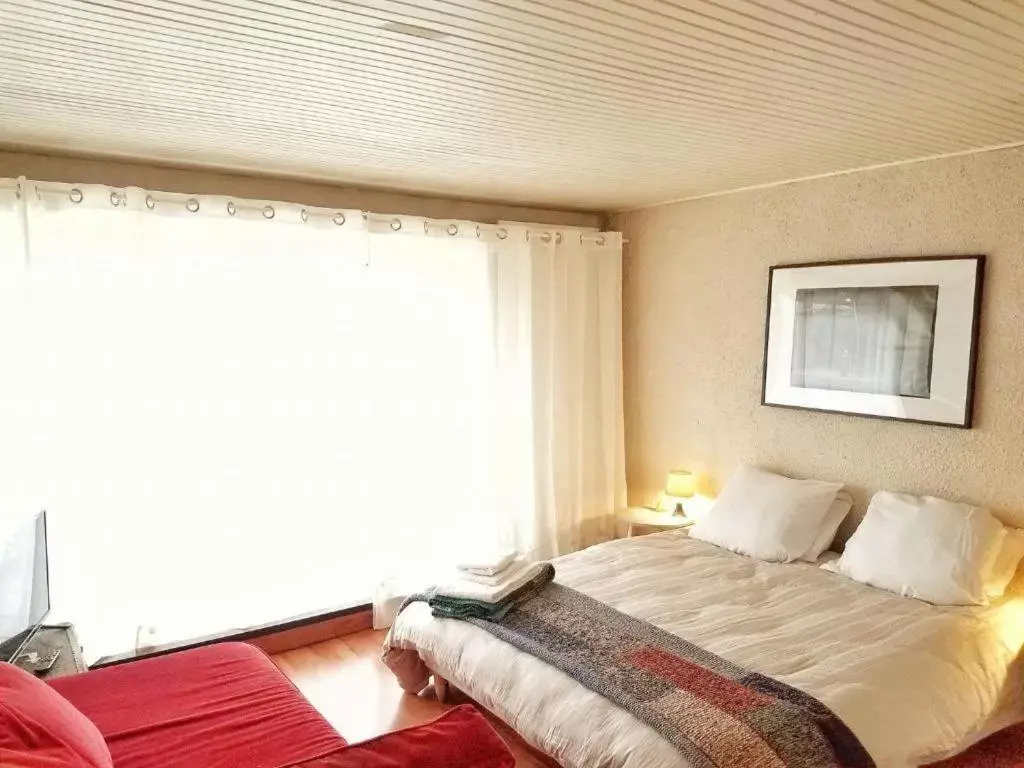 Bed in Casa mARTa : Suites, terrasses et vue panoramique