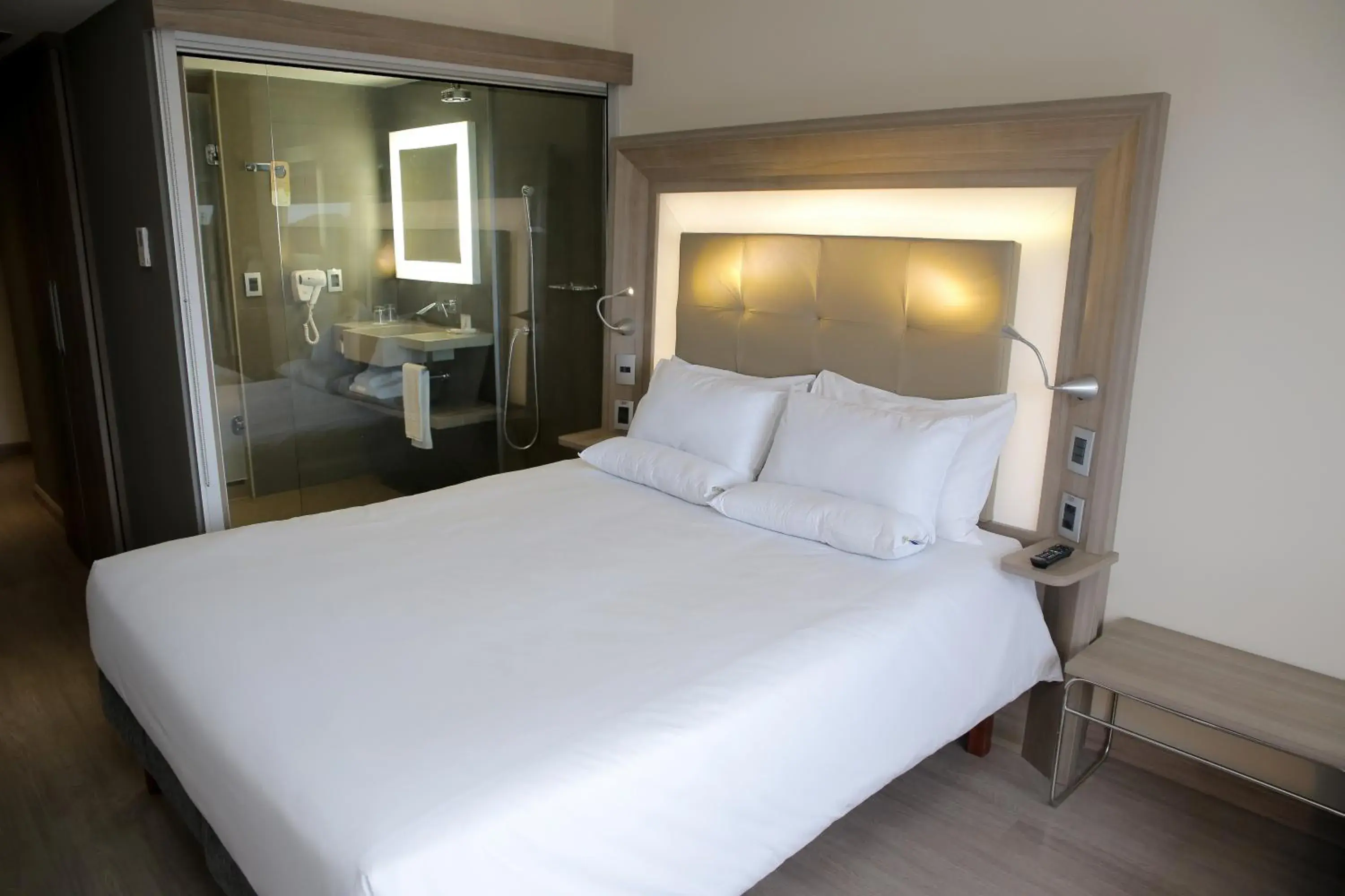 Bedroom, Room Photo in Novotel RJ Porto Atlantico