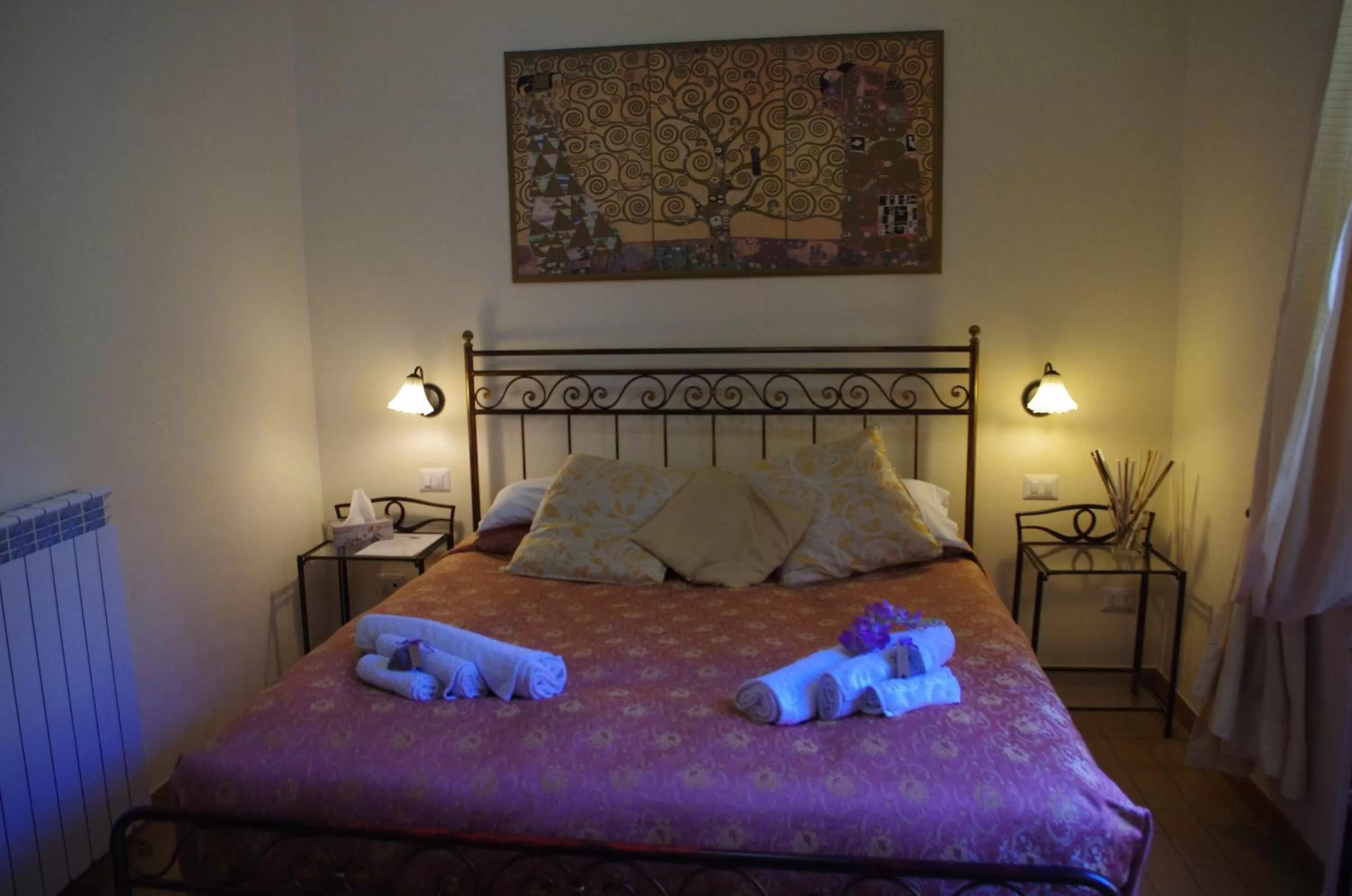 Photo of the whole room in Tucci's Roma Guest House