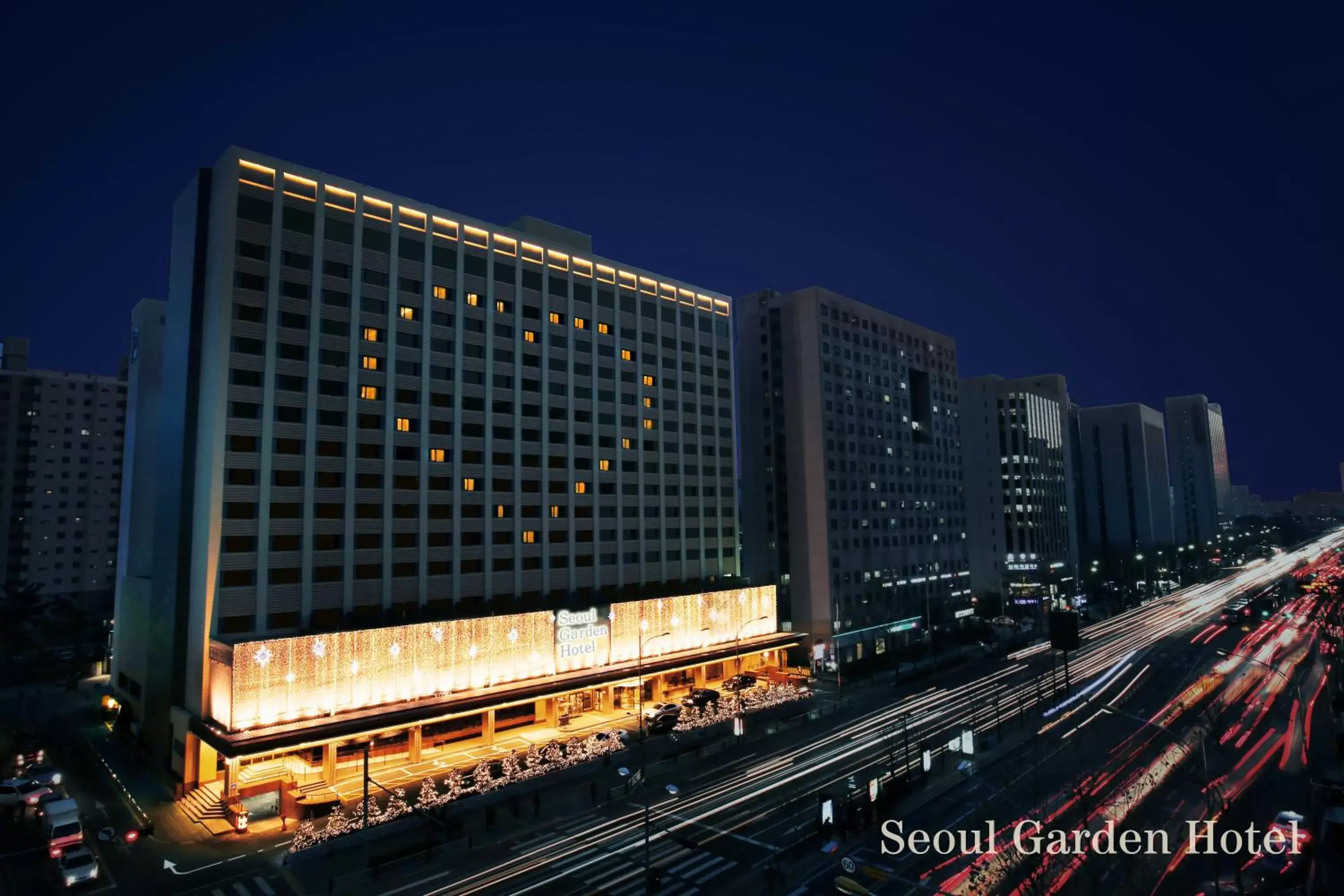 Property building in Seoul Garden Hotel