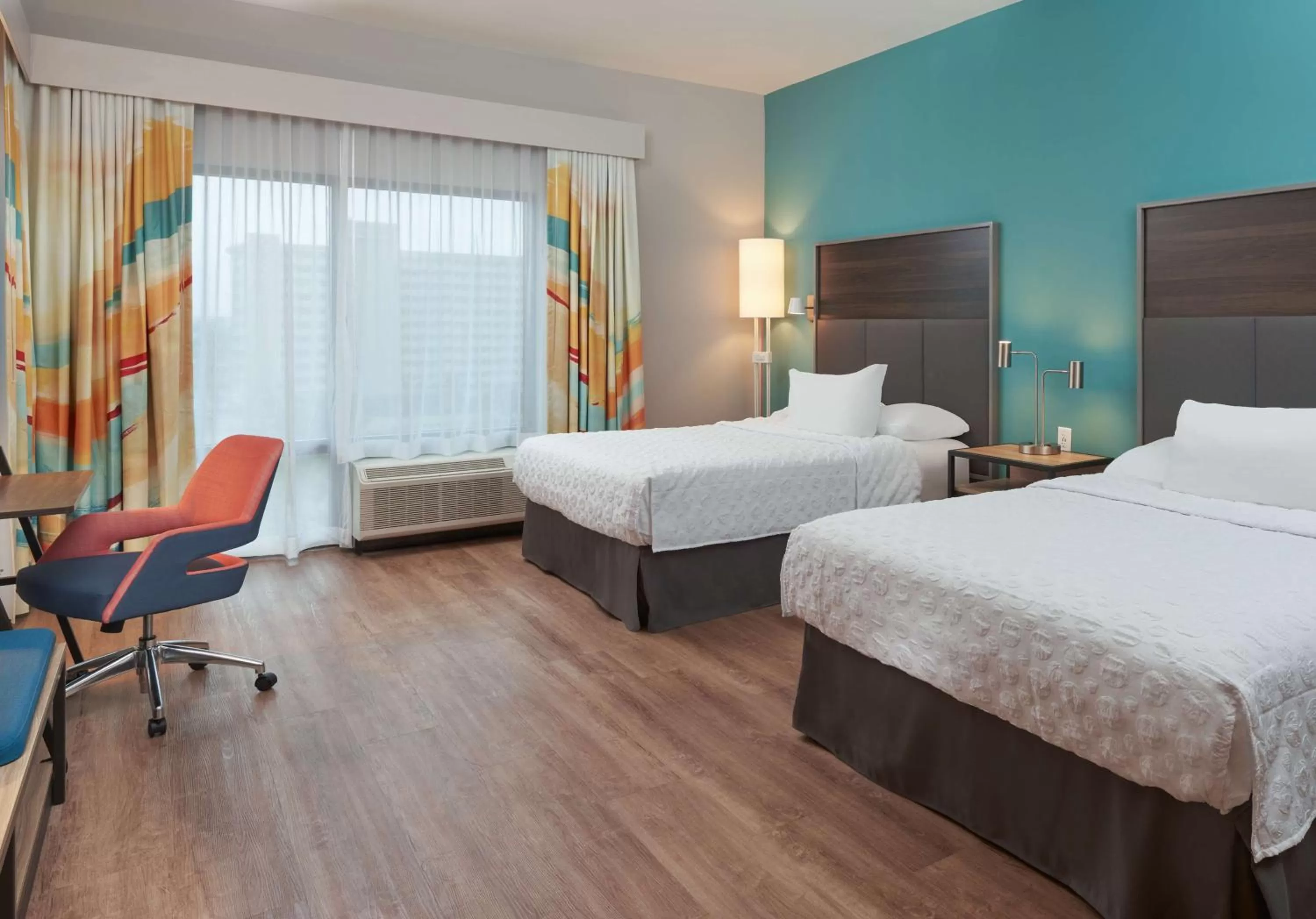 Bed in Tru By Hilton Pompano Beach Pier