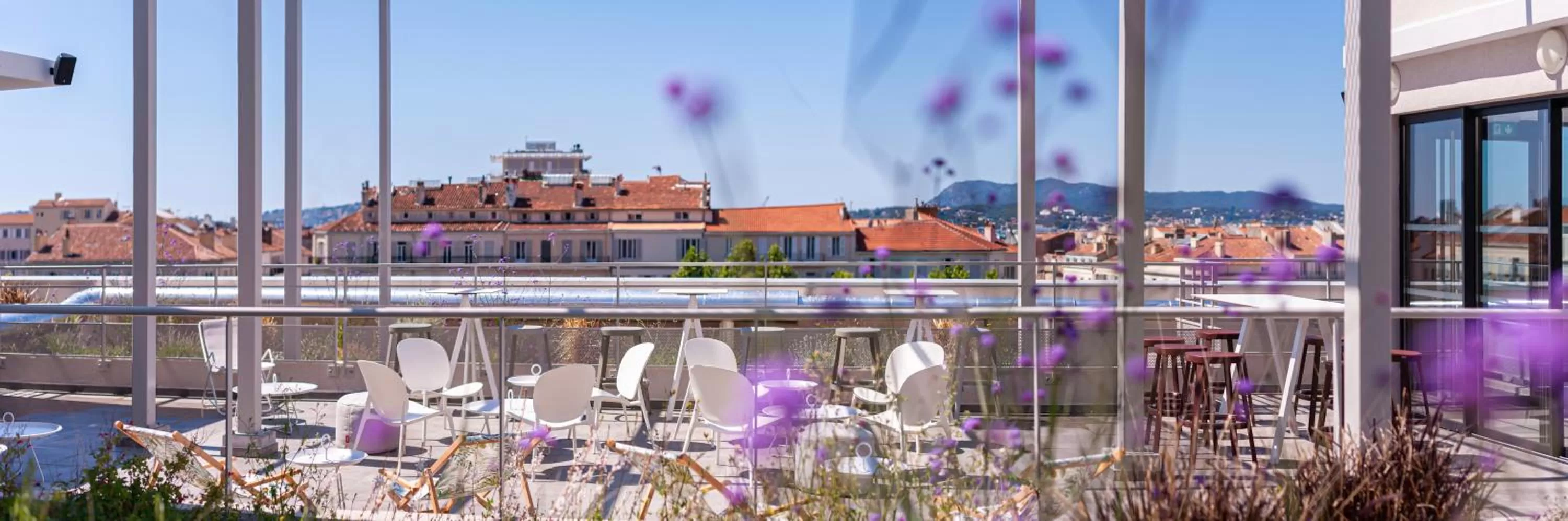 Patio in Apparthotel Privilodges Toulon