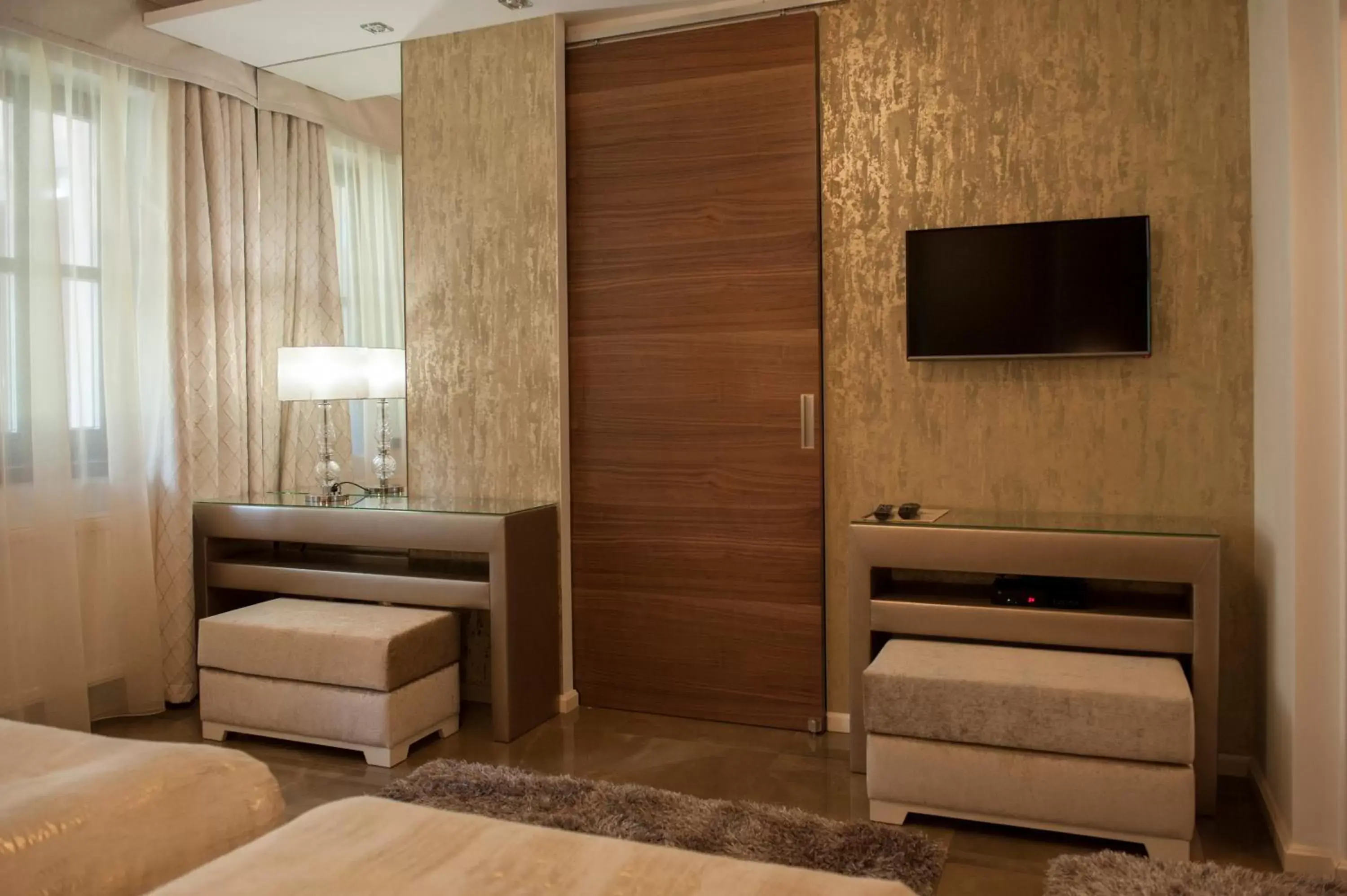 Superior Twin Room in Vargatanya Park Hotel Superior Twin Room in Vargatanya Park Hotel