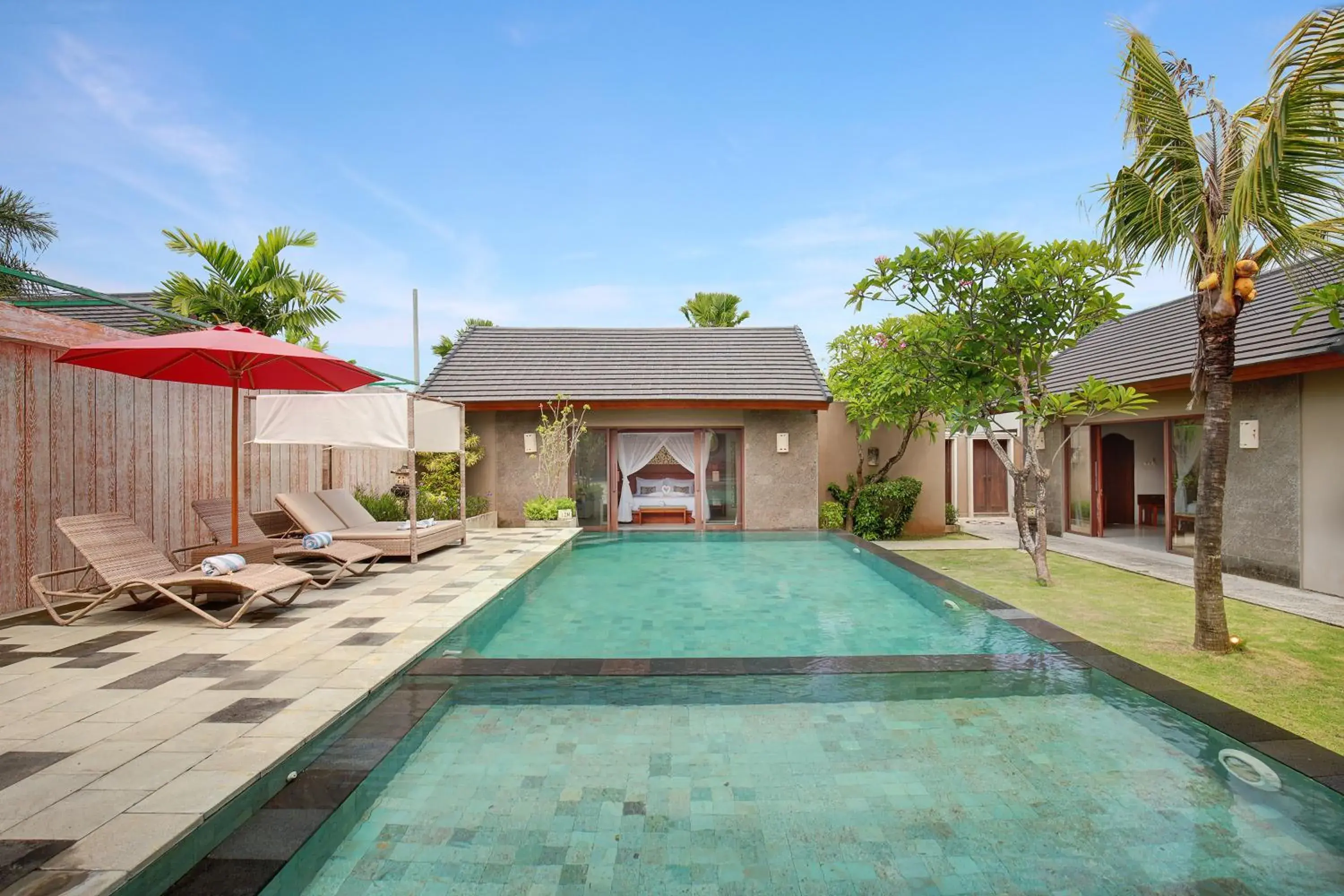 Swimming Pool in Lumbini Luxury Villas and Spa