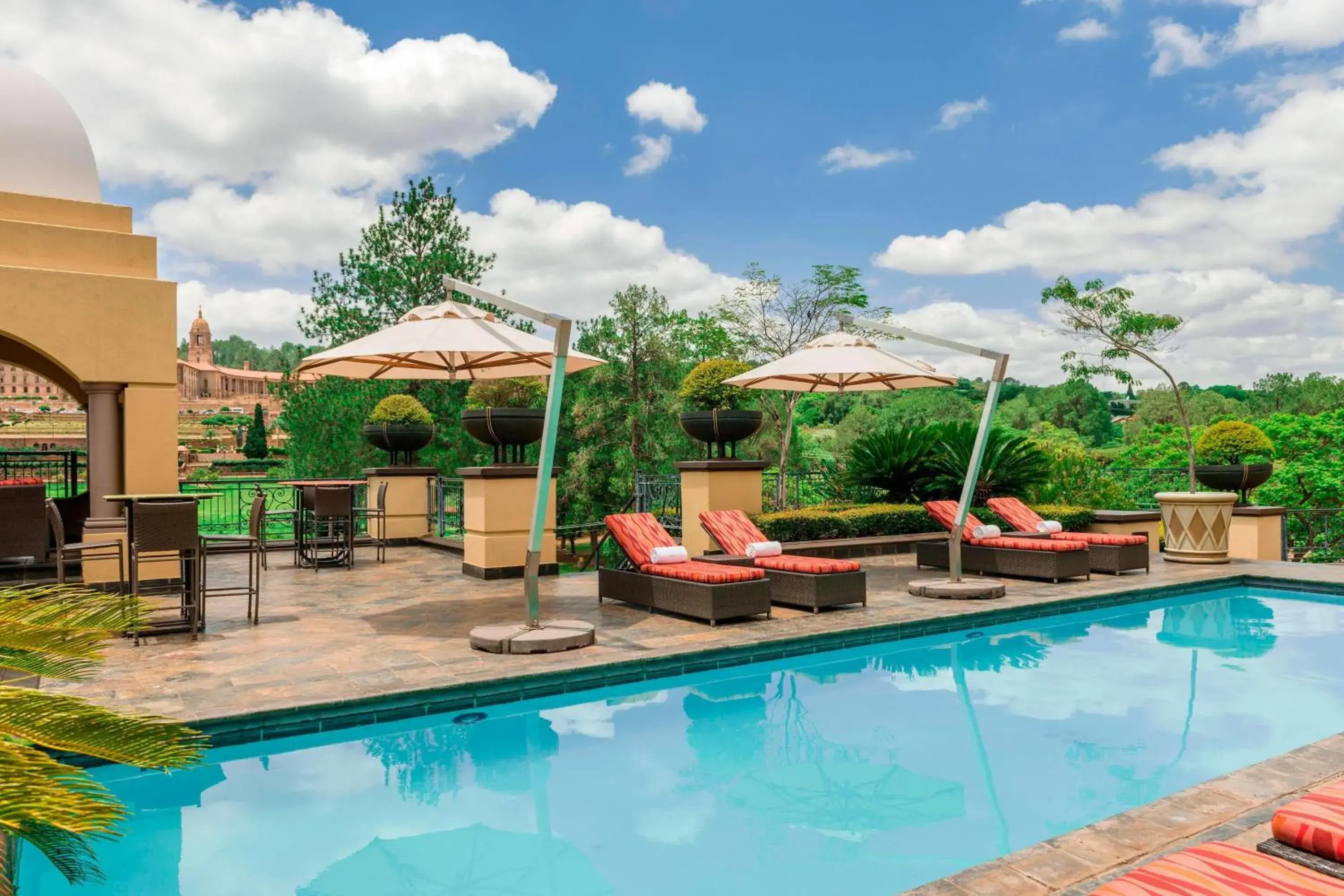 Swimming Pool in Sheraton Pretoria Hotel