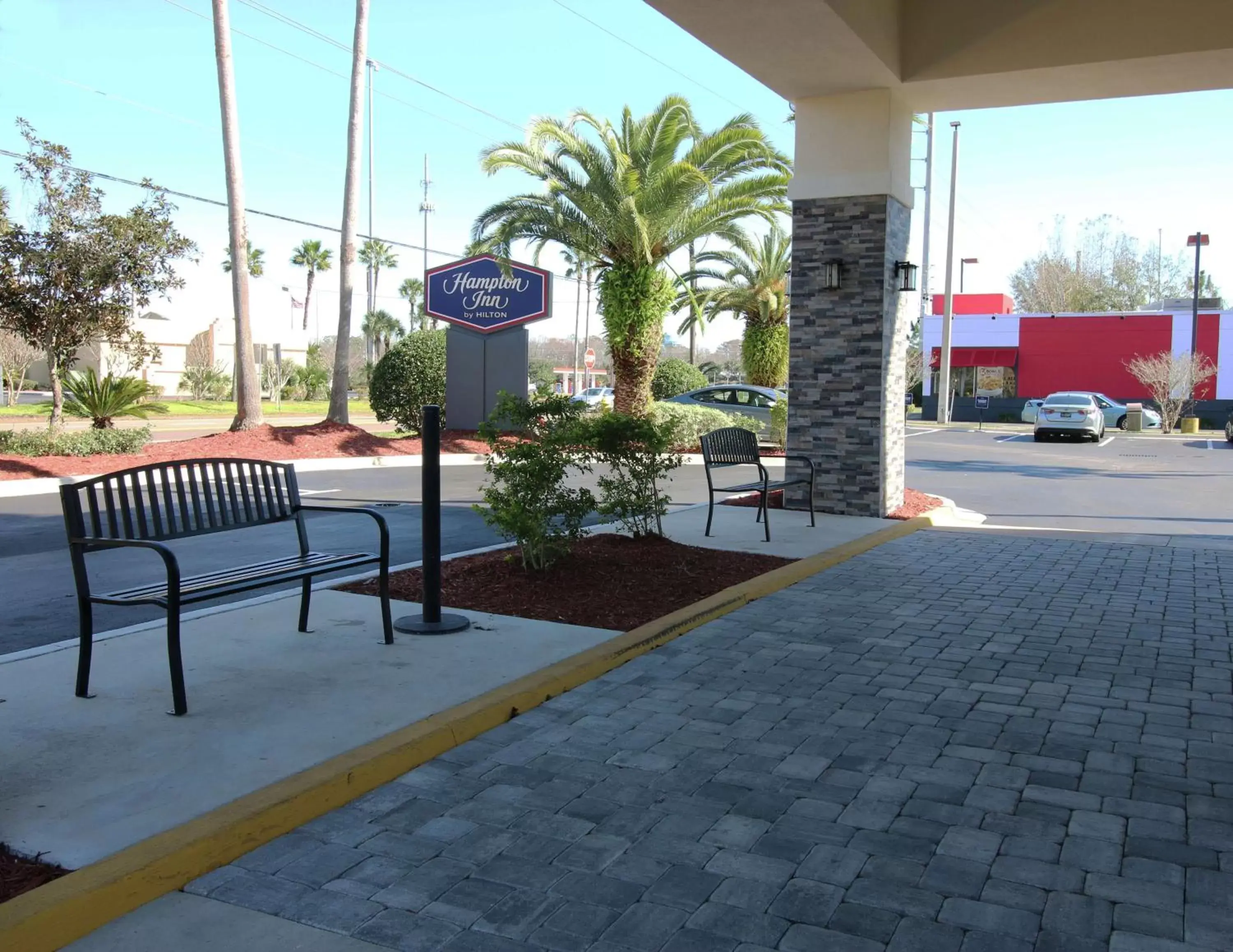 Photo of the whole room in Hampton Inn Saint Augustine-I-95