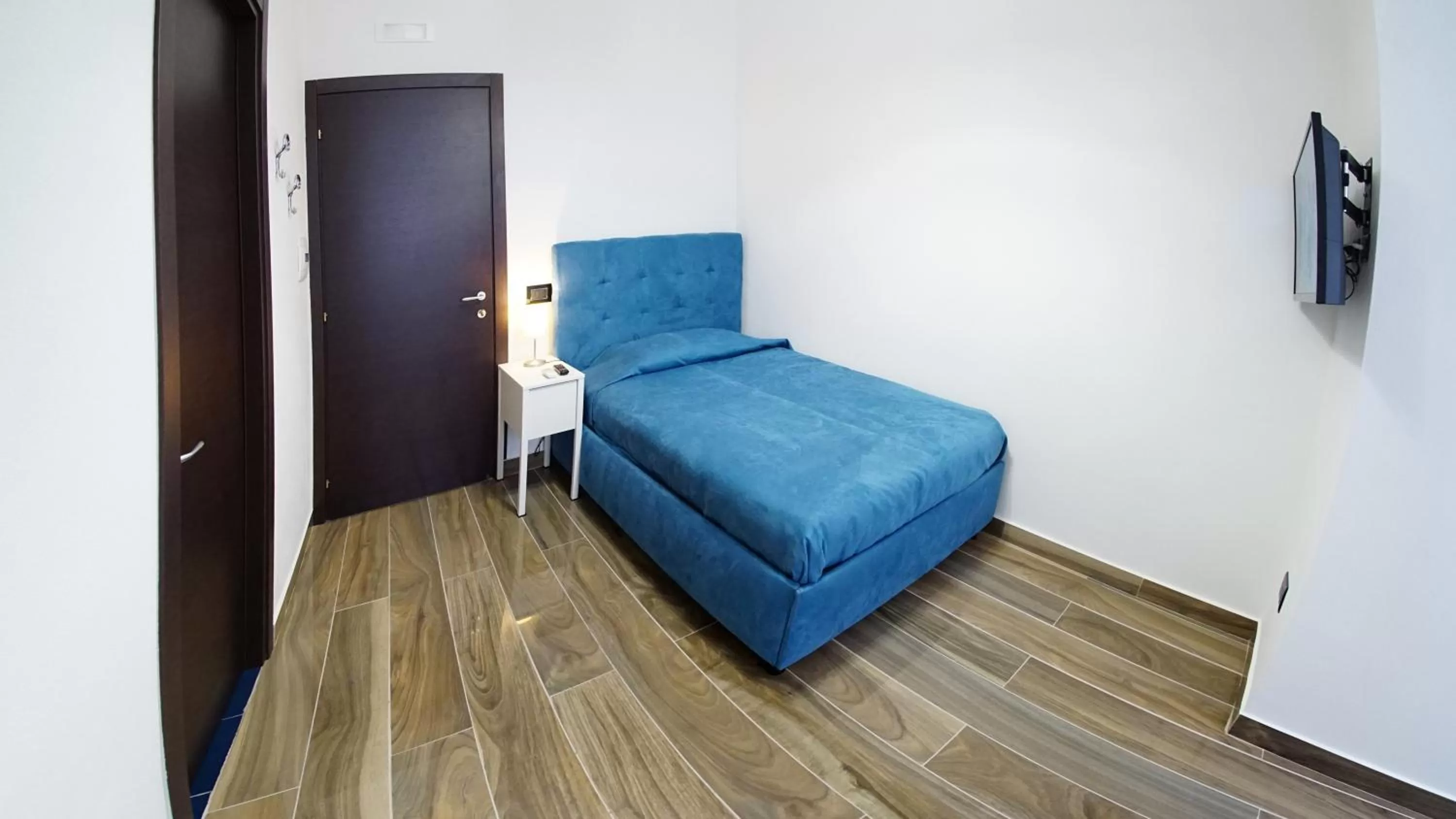 Bedroom, Bed in Beverello Suite